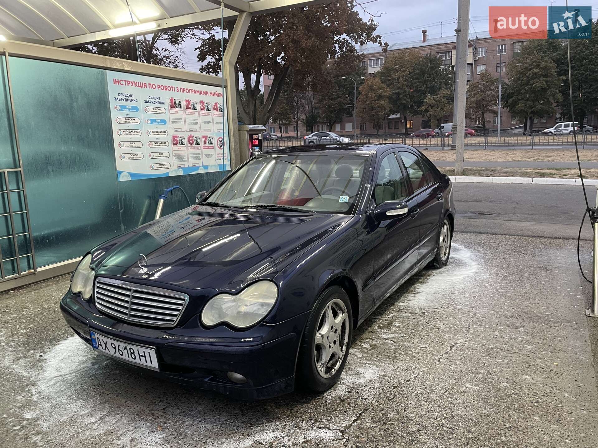 MERCEDES-BENZ C 220 D 2001