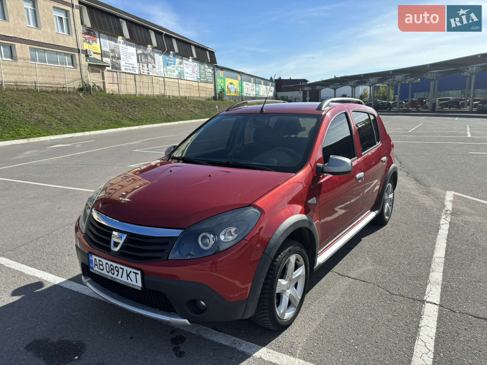 DACIA SANDERO 2011