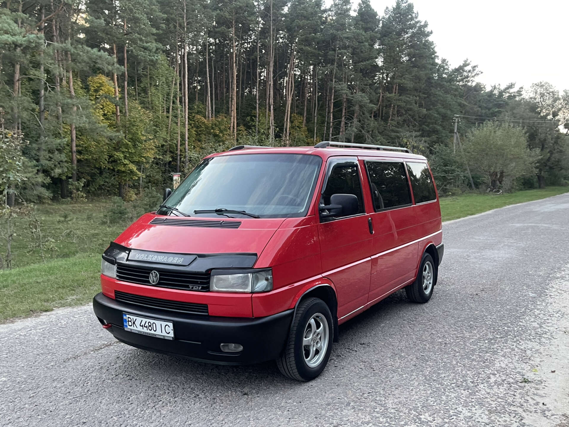 Головне фото звіту автомобіля VOLKSWAGEN TRANSPORTER 2003