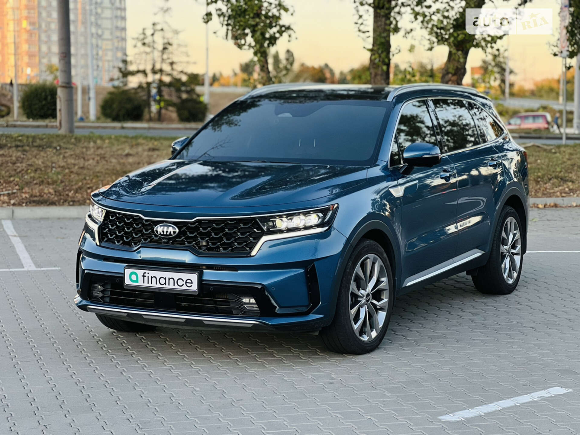 Головне фото звіту автомобіля KIA SORENTO 2020