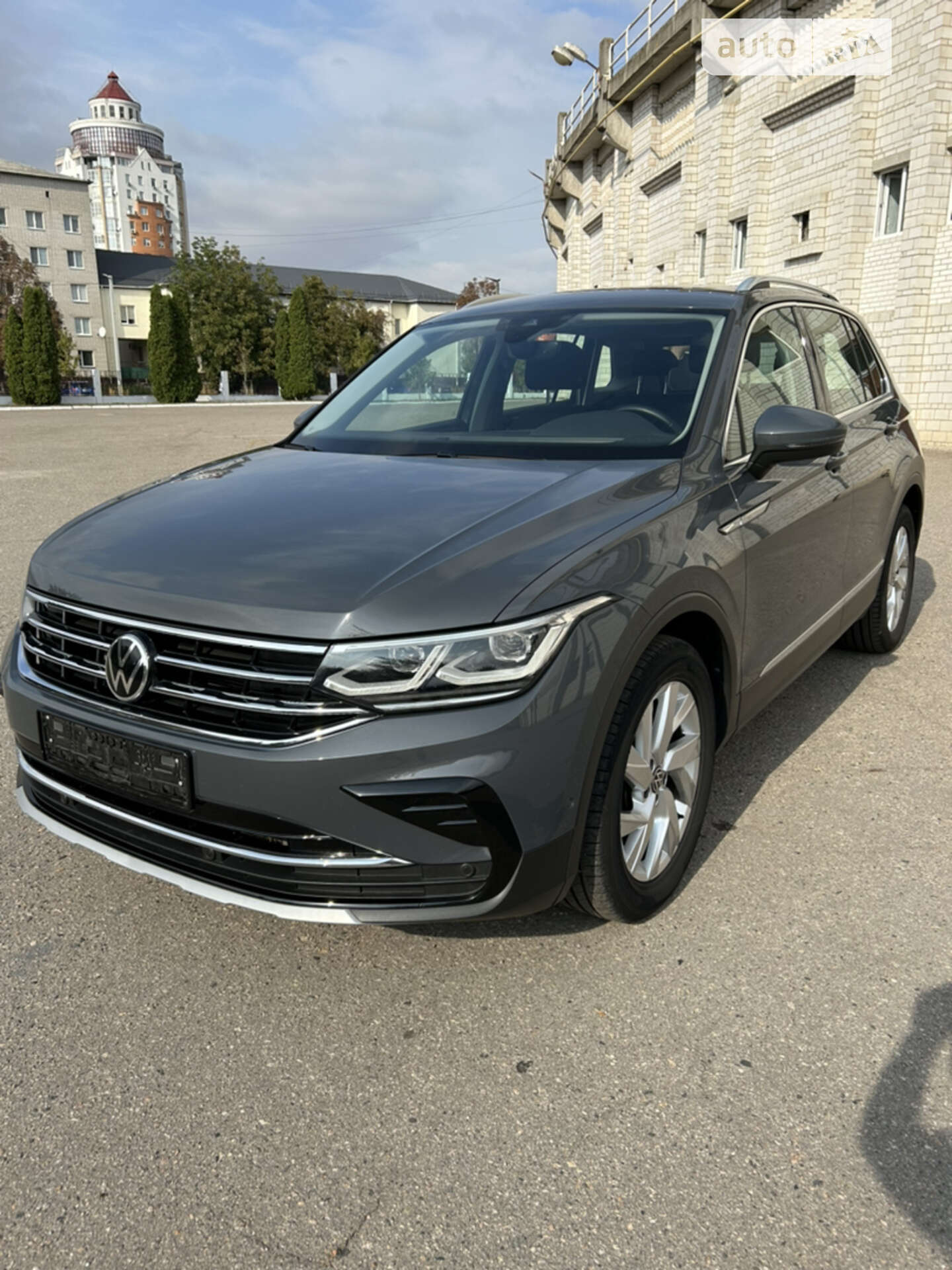 VOLKSWAGEN TIGUAN 2020