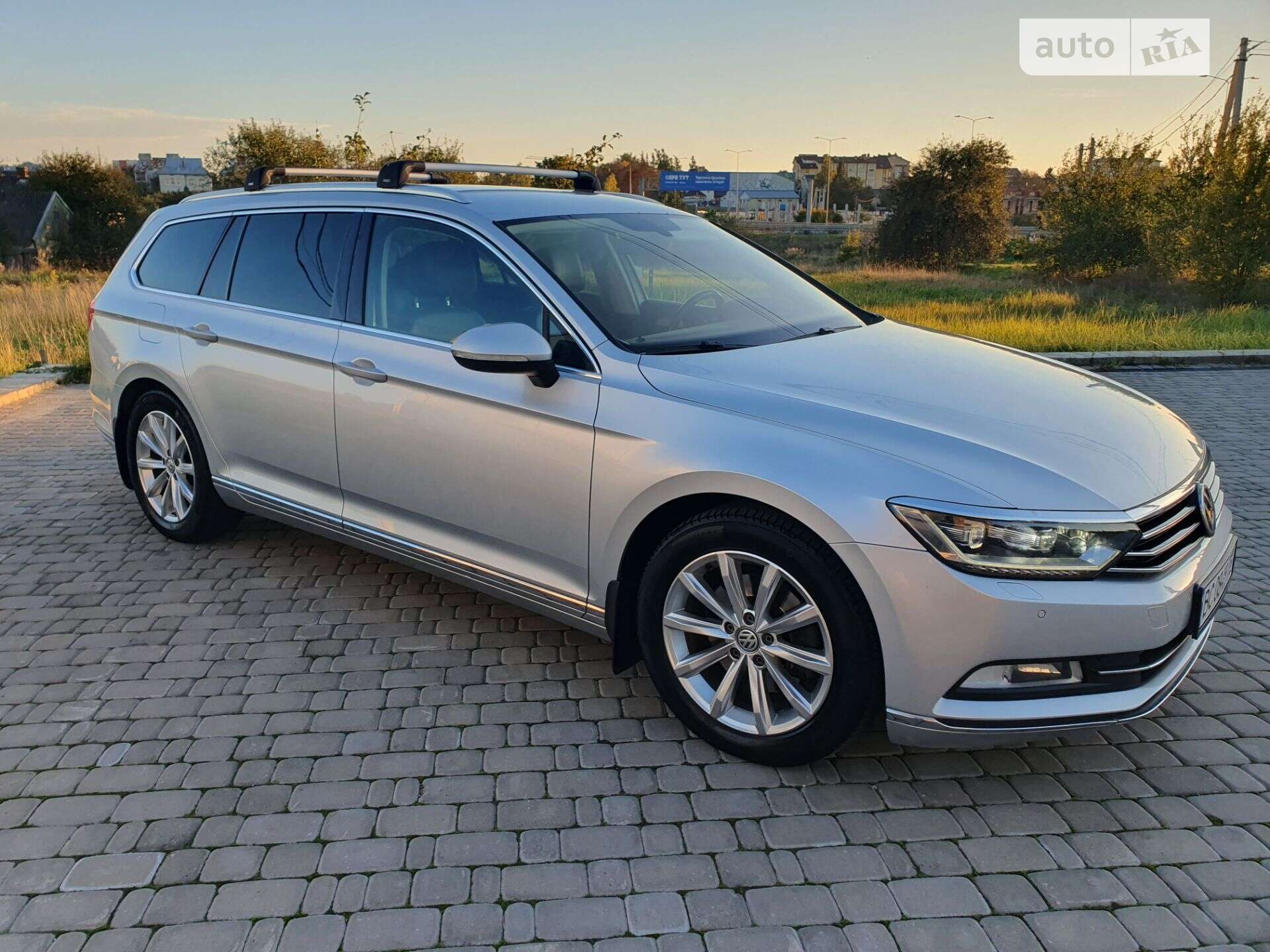 VOLKSWAGEN PASSAT 2015