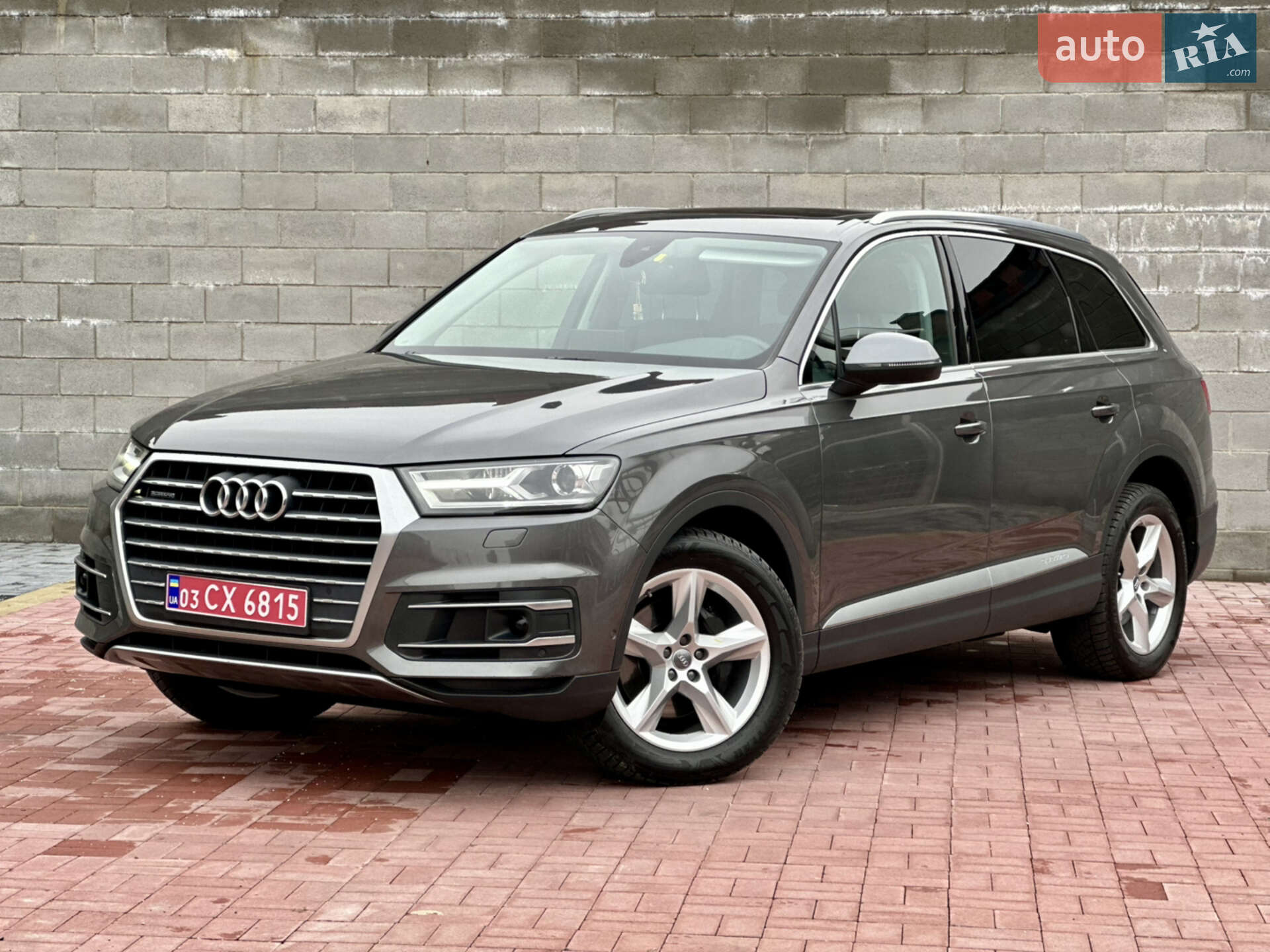 AUDI Q7 2018