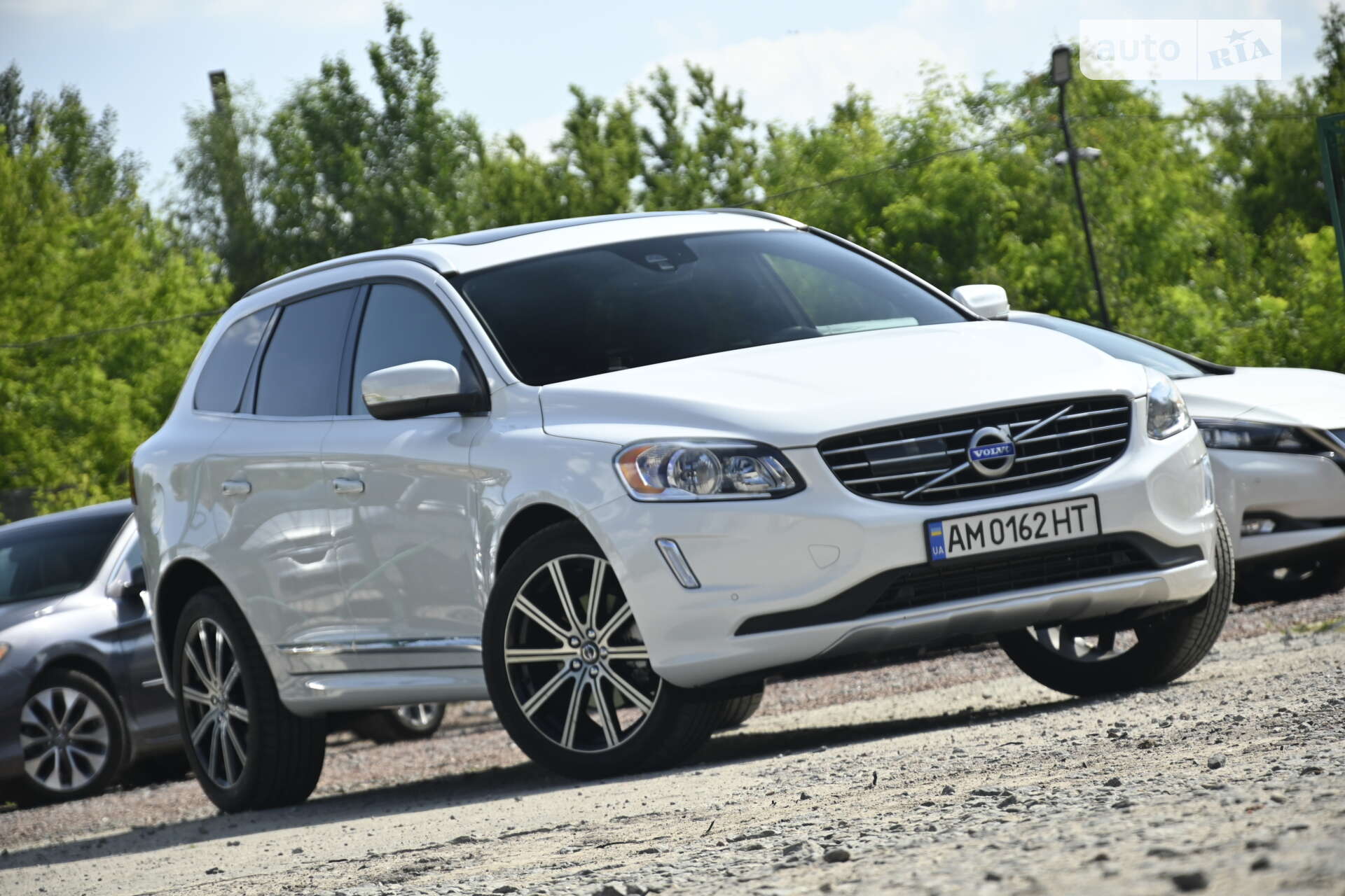 VOLVO XC60 2015