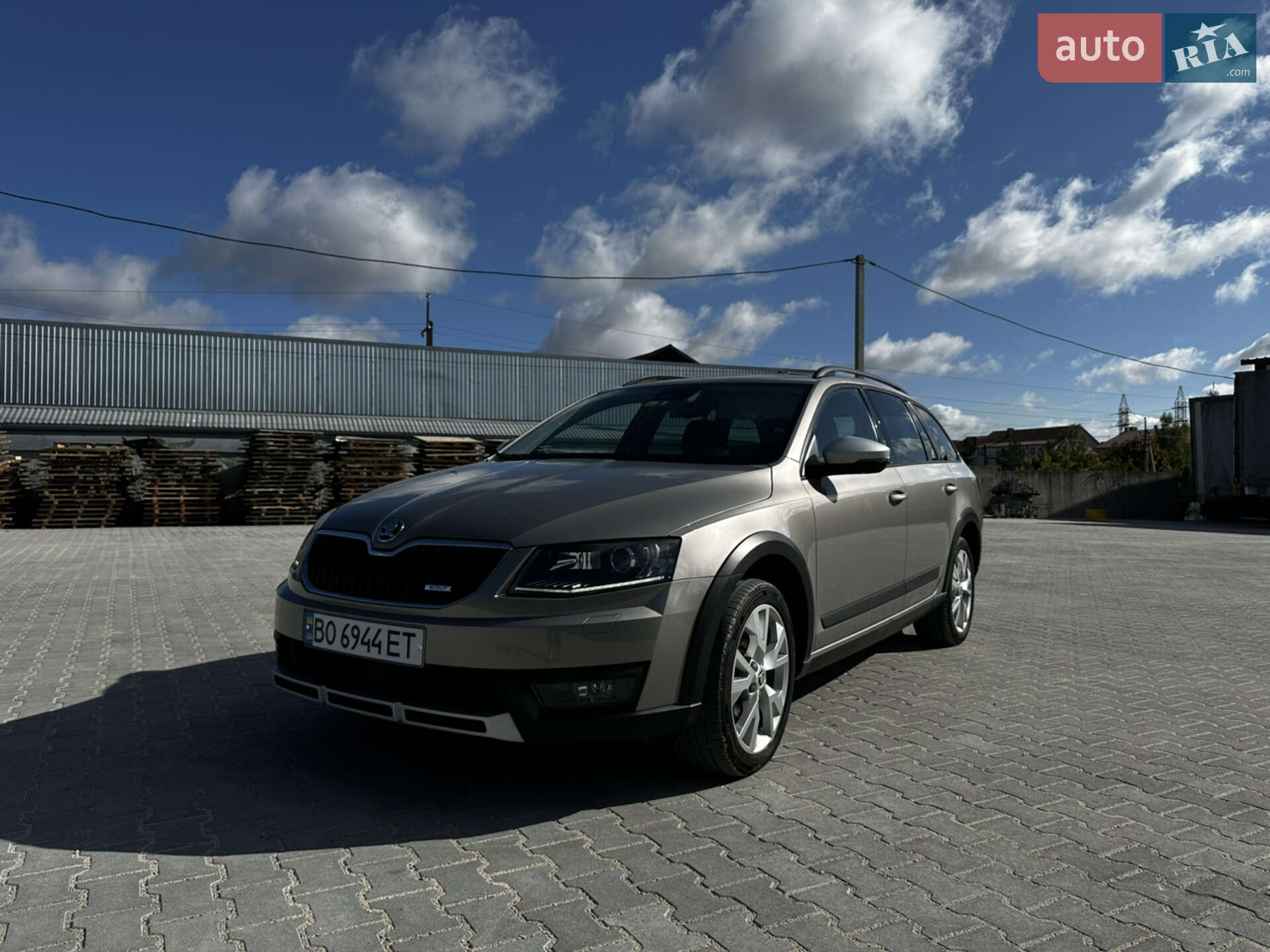Skoda Octavia Scout 2016