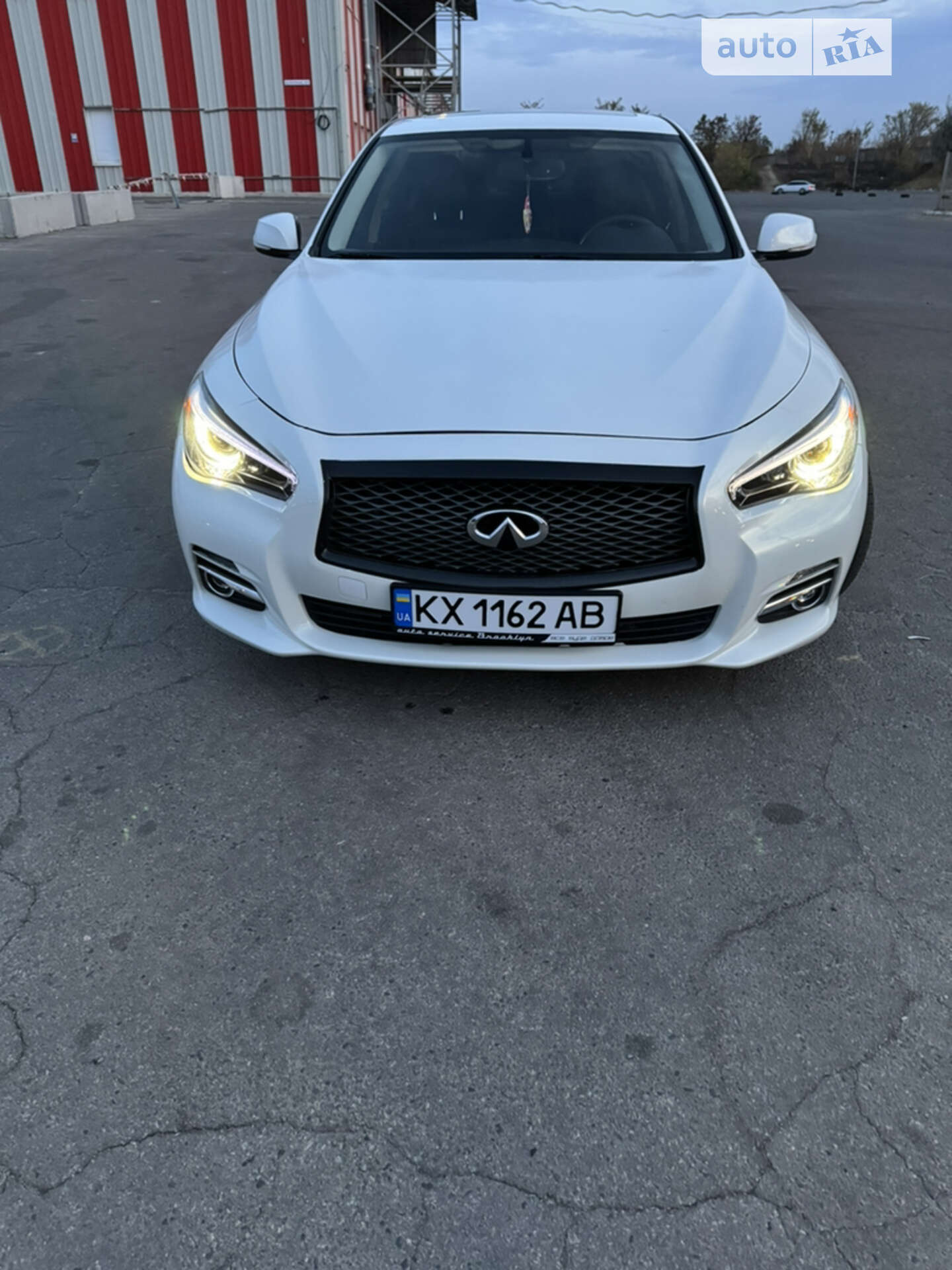 INFINITI Q50 2015
