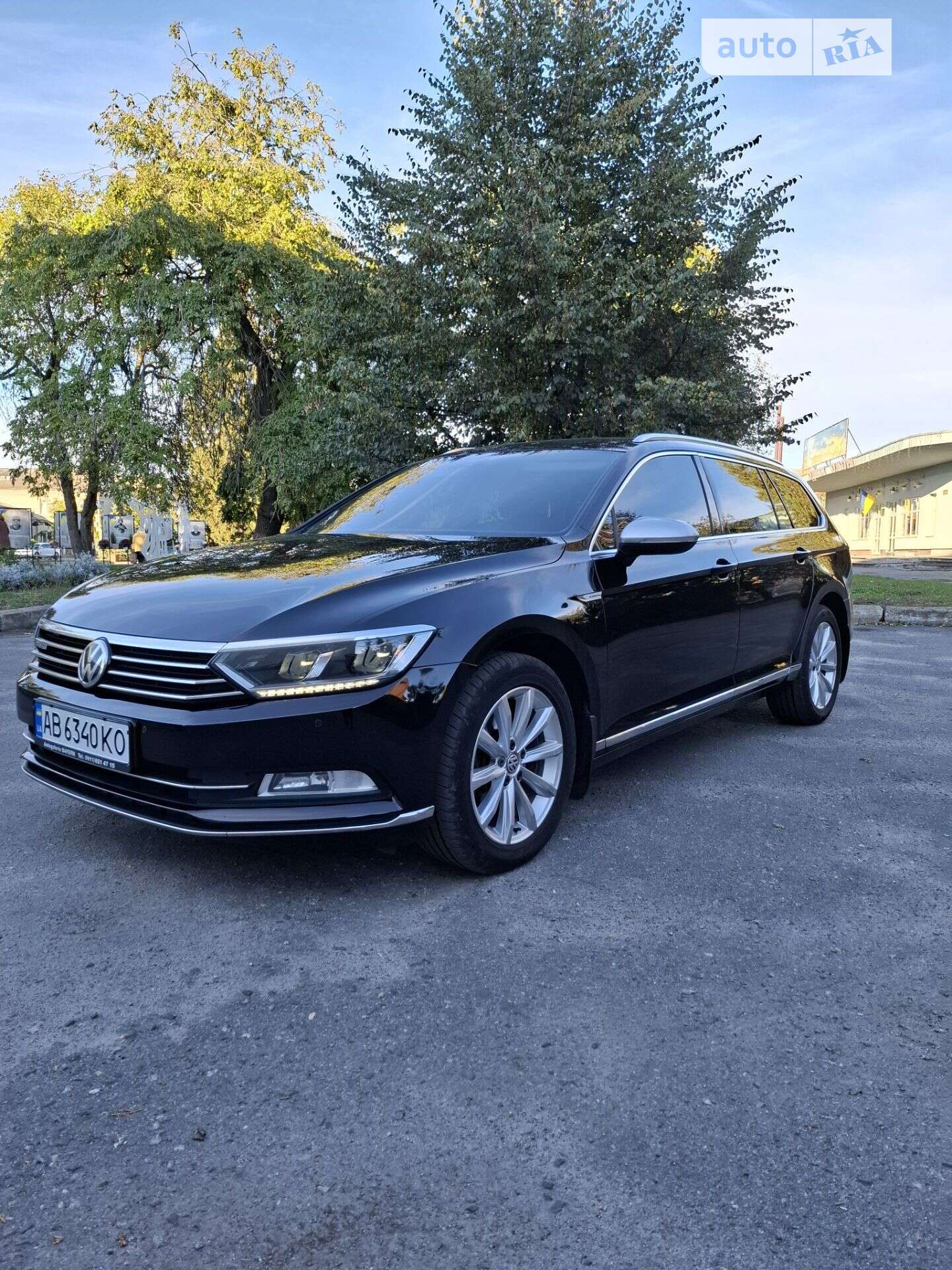 VOLKSWAGEN PASSAT 2016