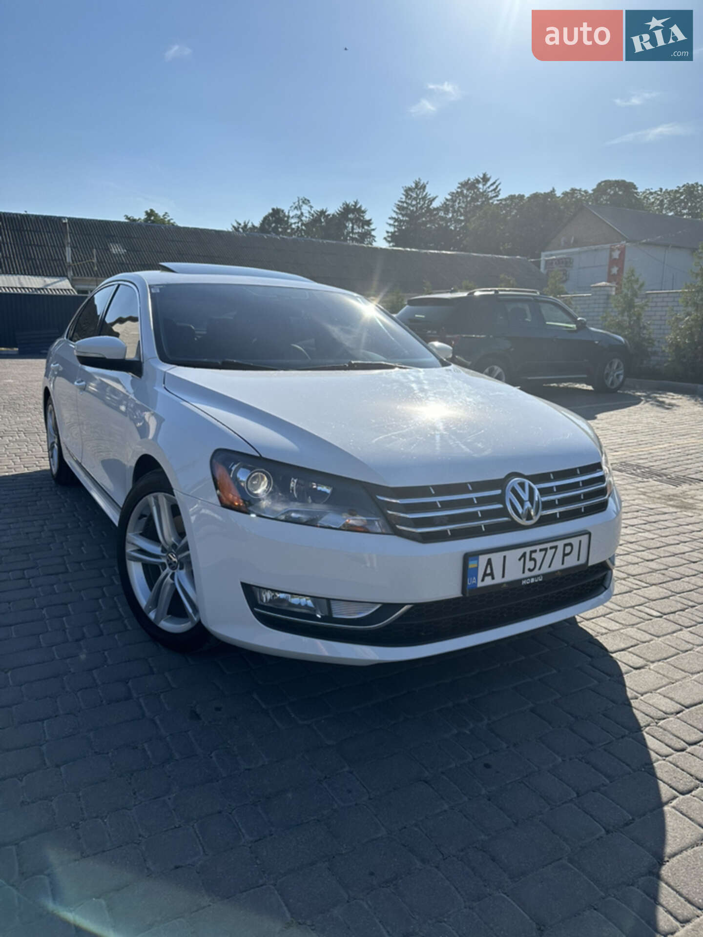 VOLKSWAGEN PASSAT 2013