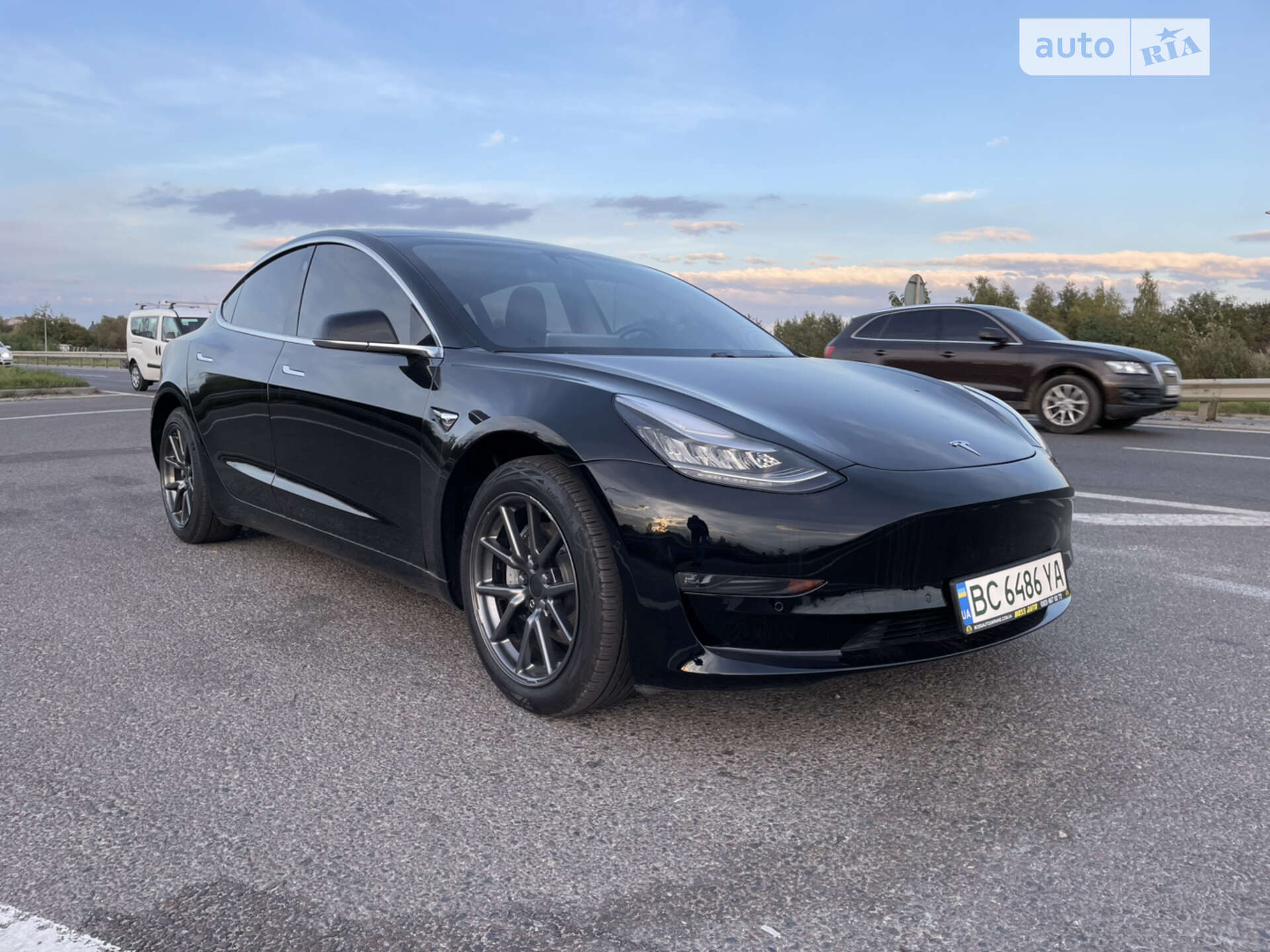 Tesla Model 3 2019