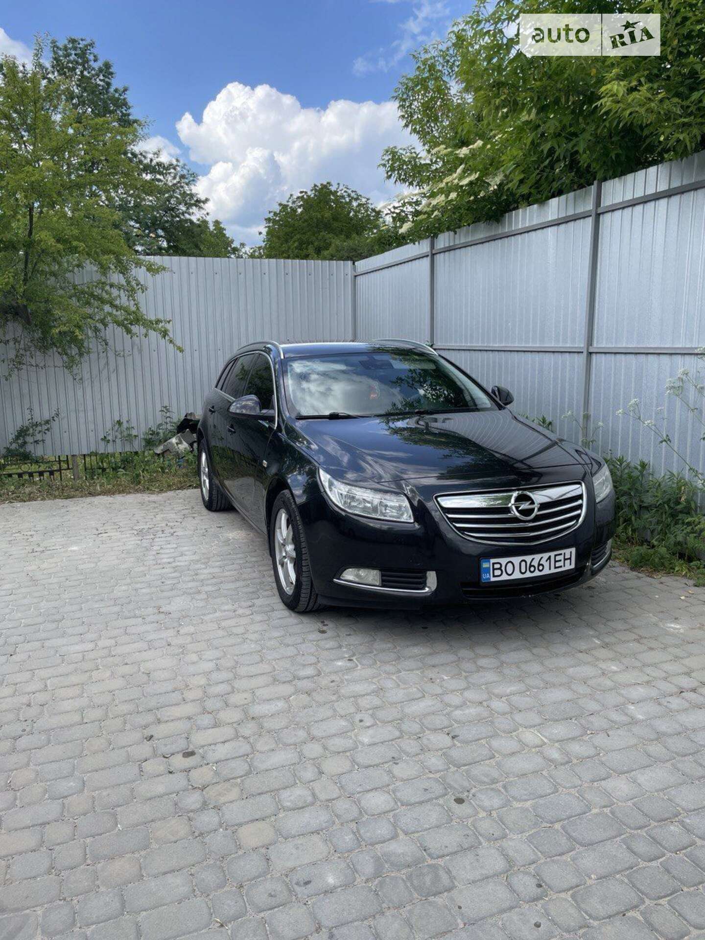 OPEL INSIGNIA SPORTS TOURER 2011