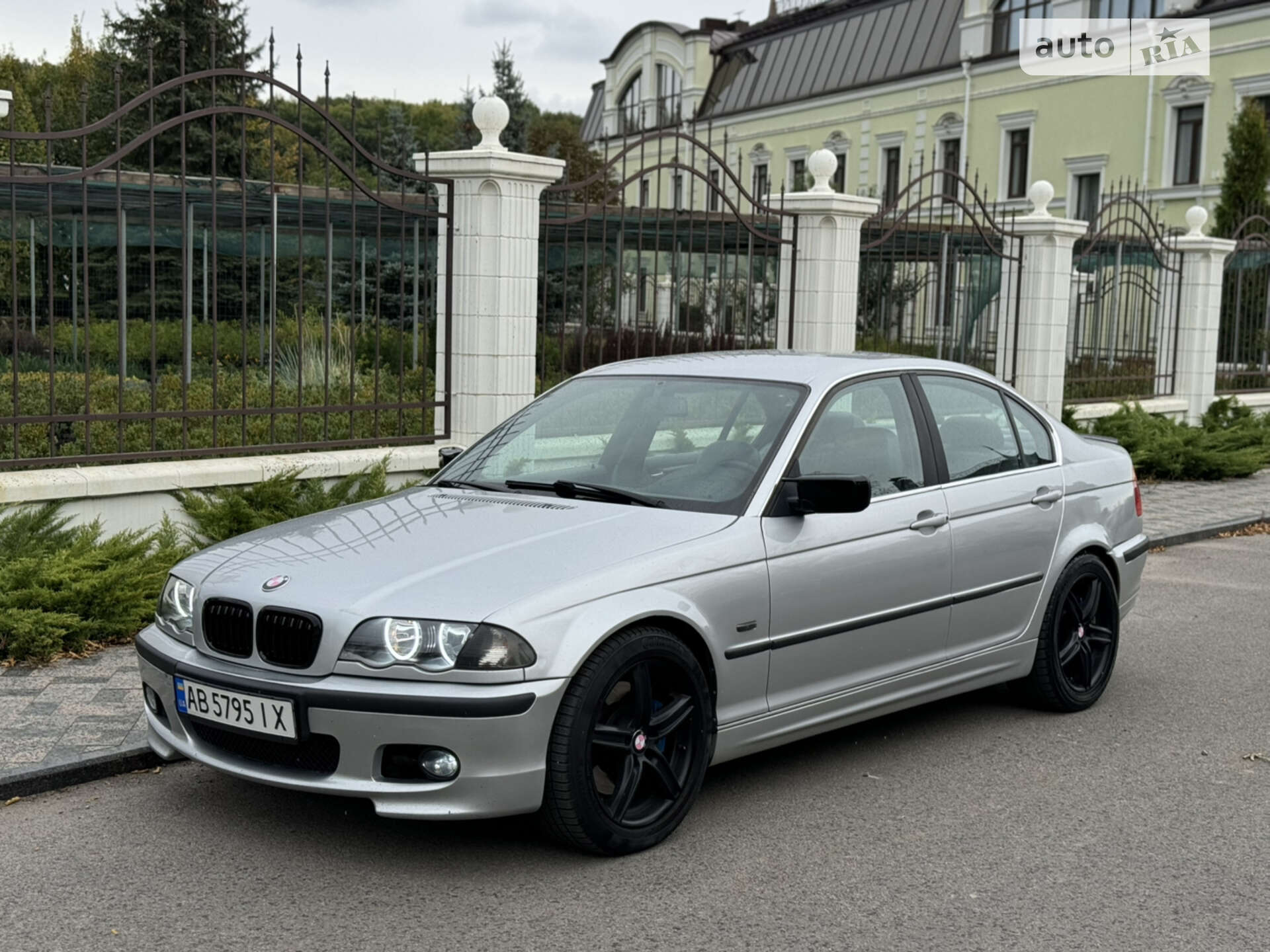 BMW 3 Series 2000