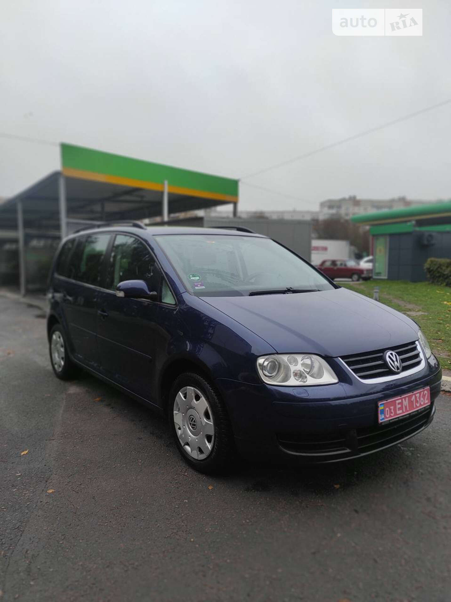VOLKSWAGEN TOURAN 2005