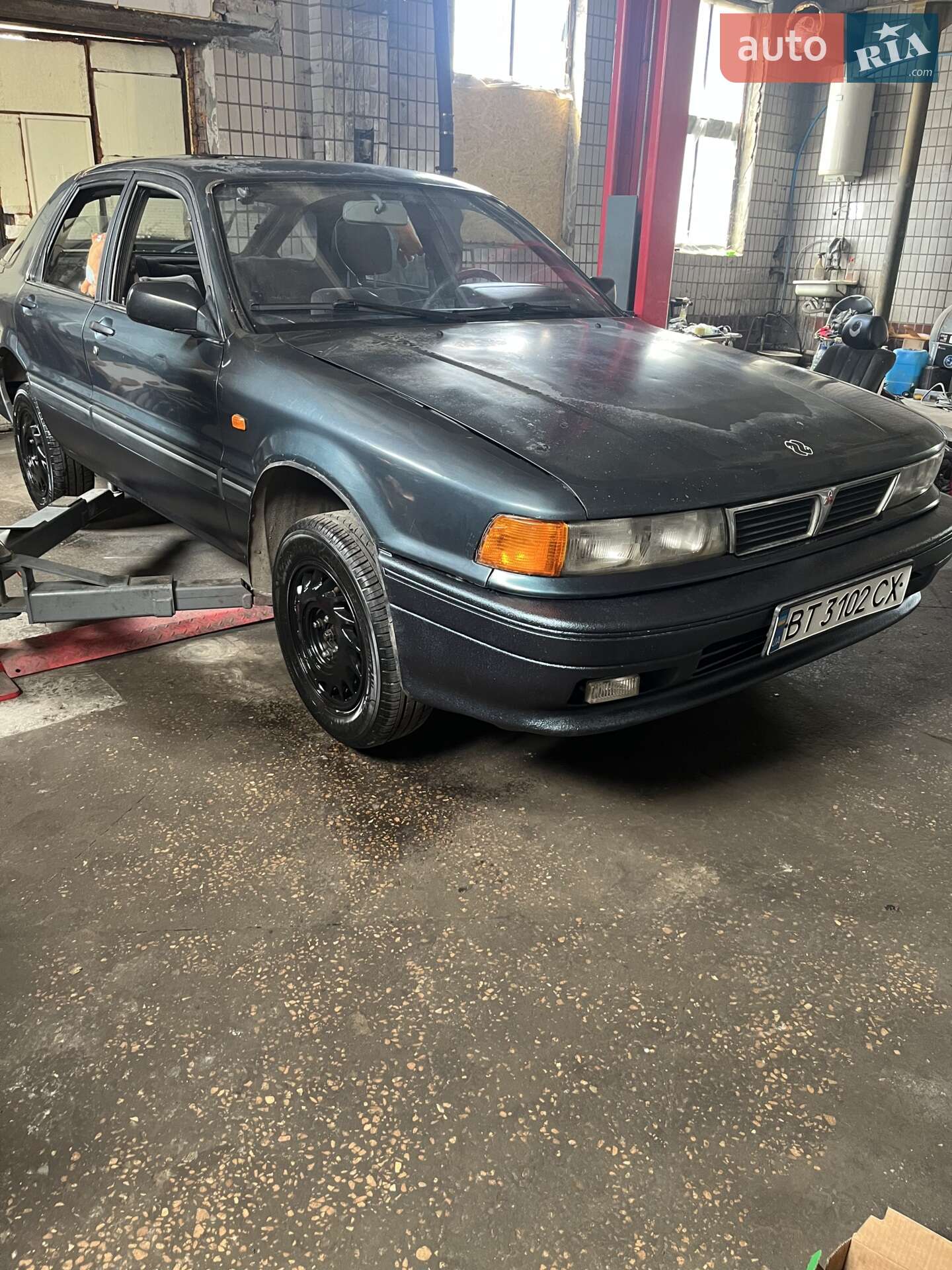 MITSUBISHI GALANT 1992