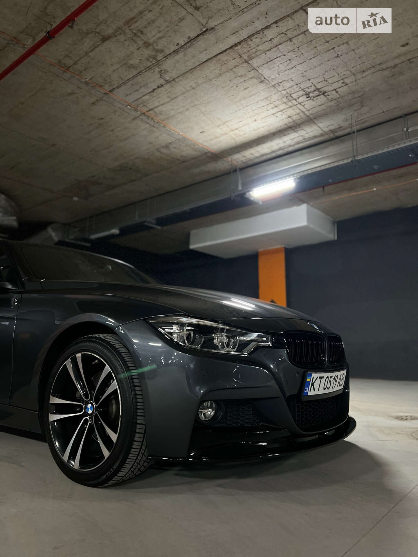 BMW 330Е 2018