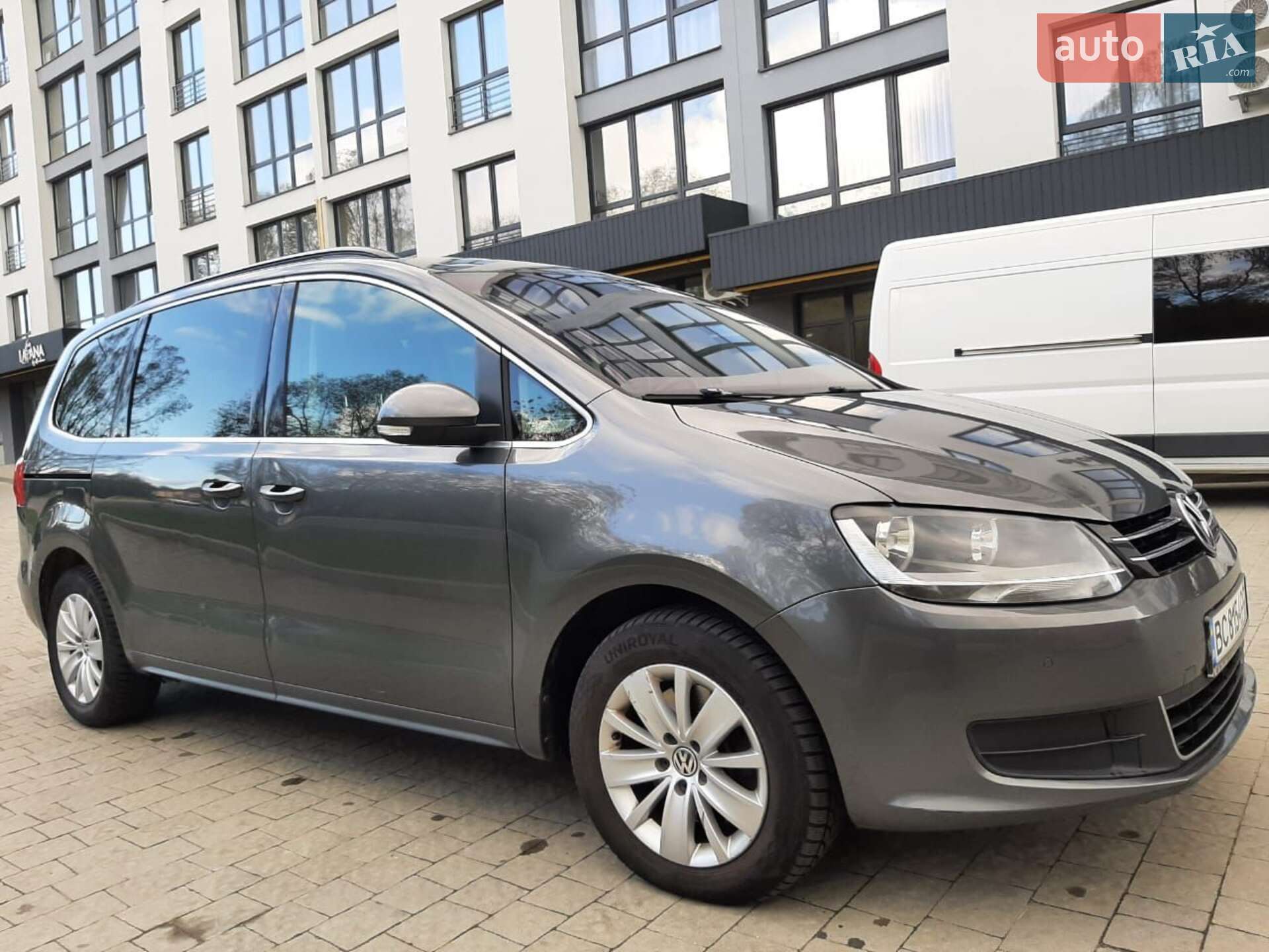 VOLKSWAGEN SHARAN 2012