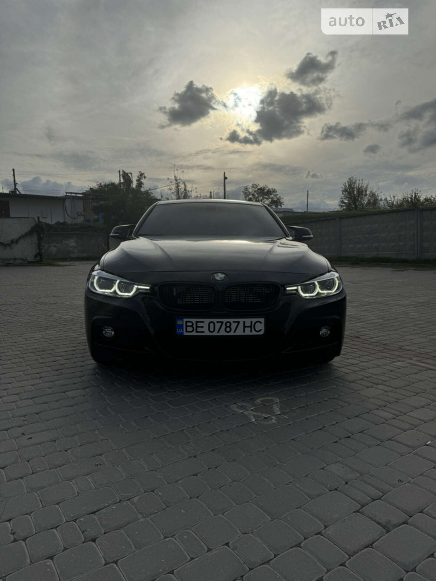 BMW 330Е 2017