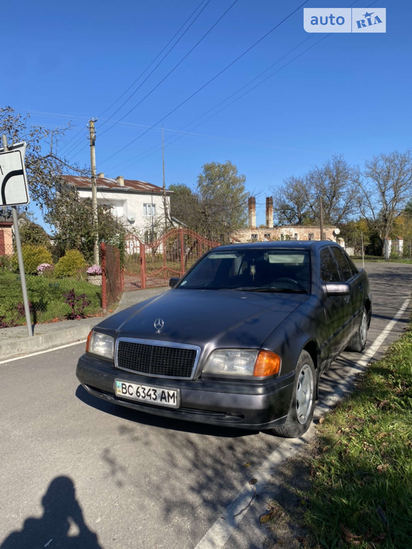 MERCEDES-BENZ 180C 1994