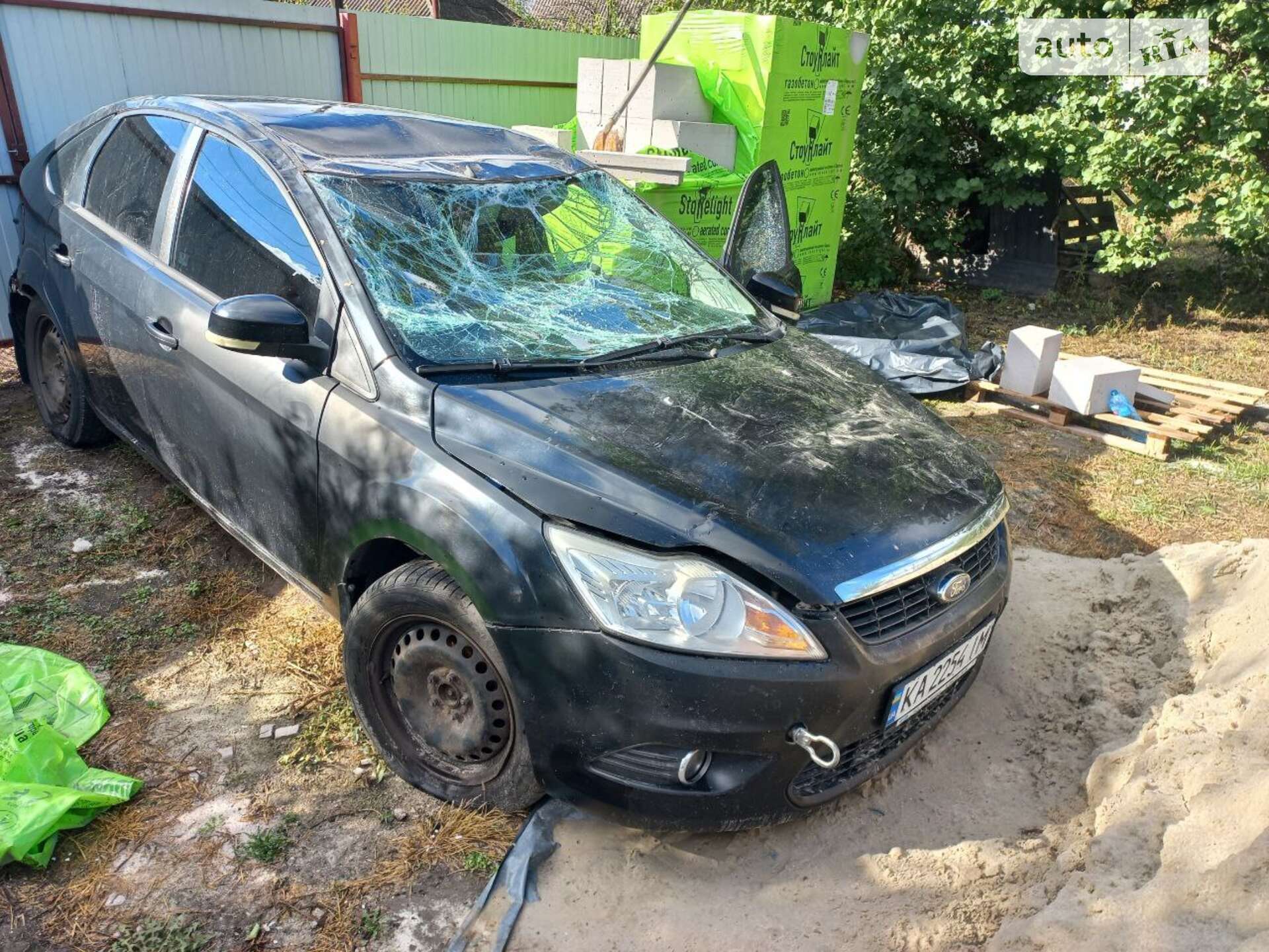 Головне фото звіту автомобіля FORD FOCUS 2011