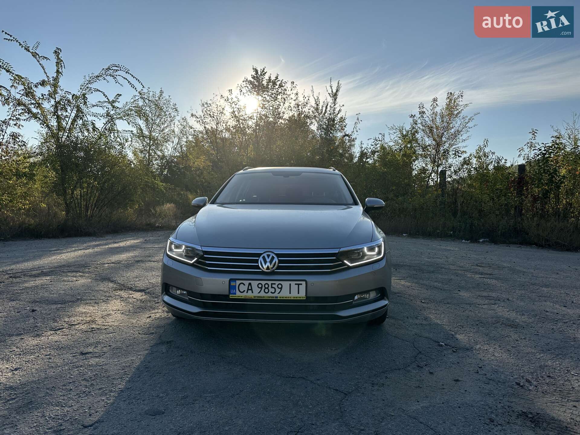 VOLKSWAGEN PASSAT 2016