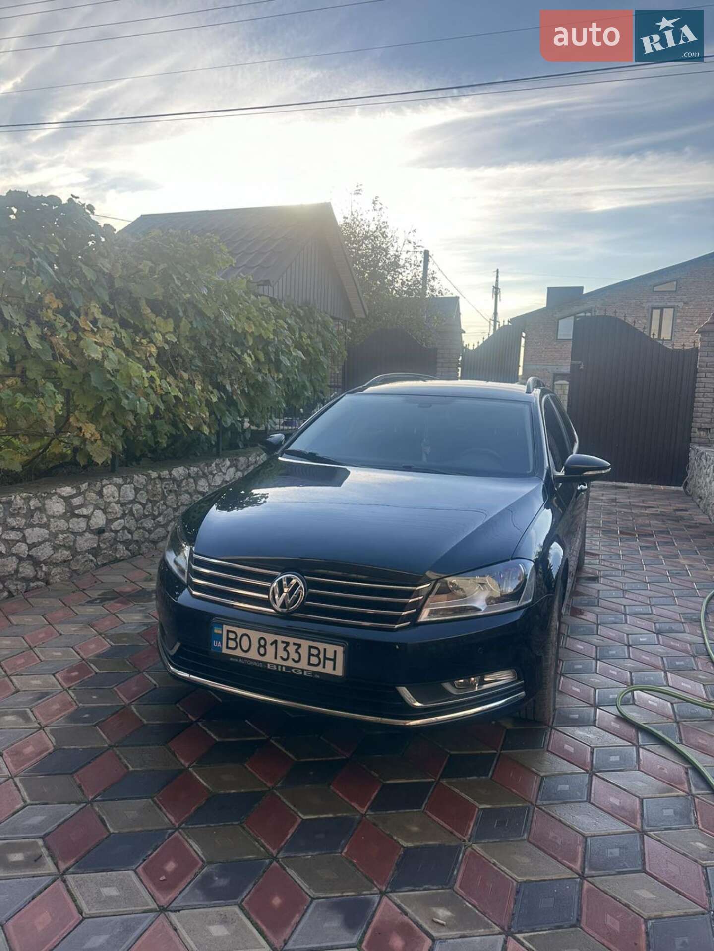 VOLKSWAGEN PASSAT 2012