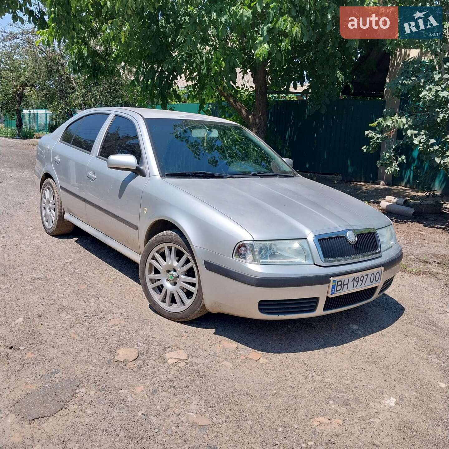 SKODA OCTAVIA 2002