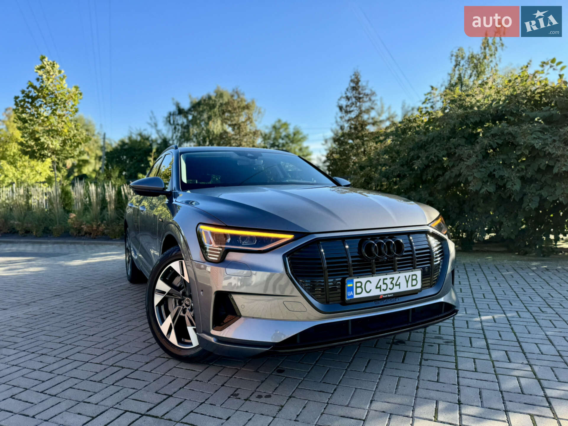 AUDI E-TRON 2020