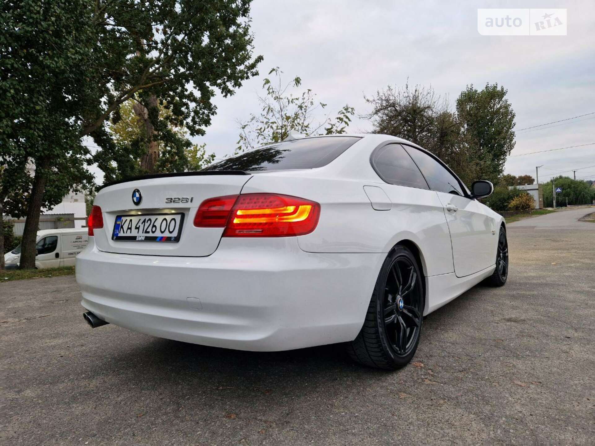BMW 328XI 2010