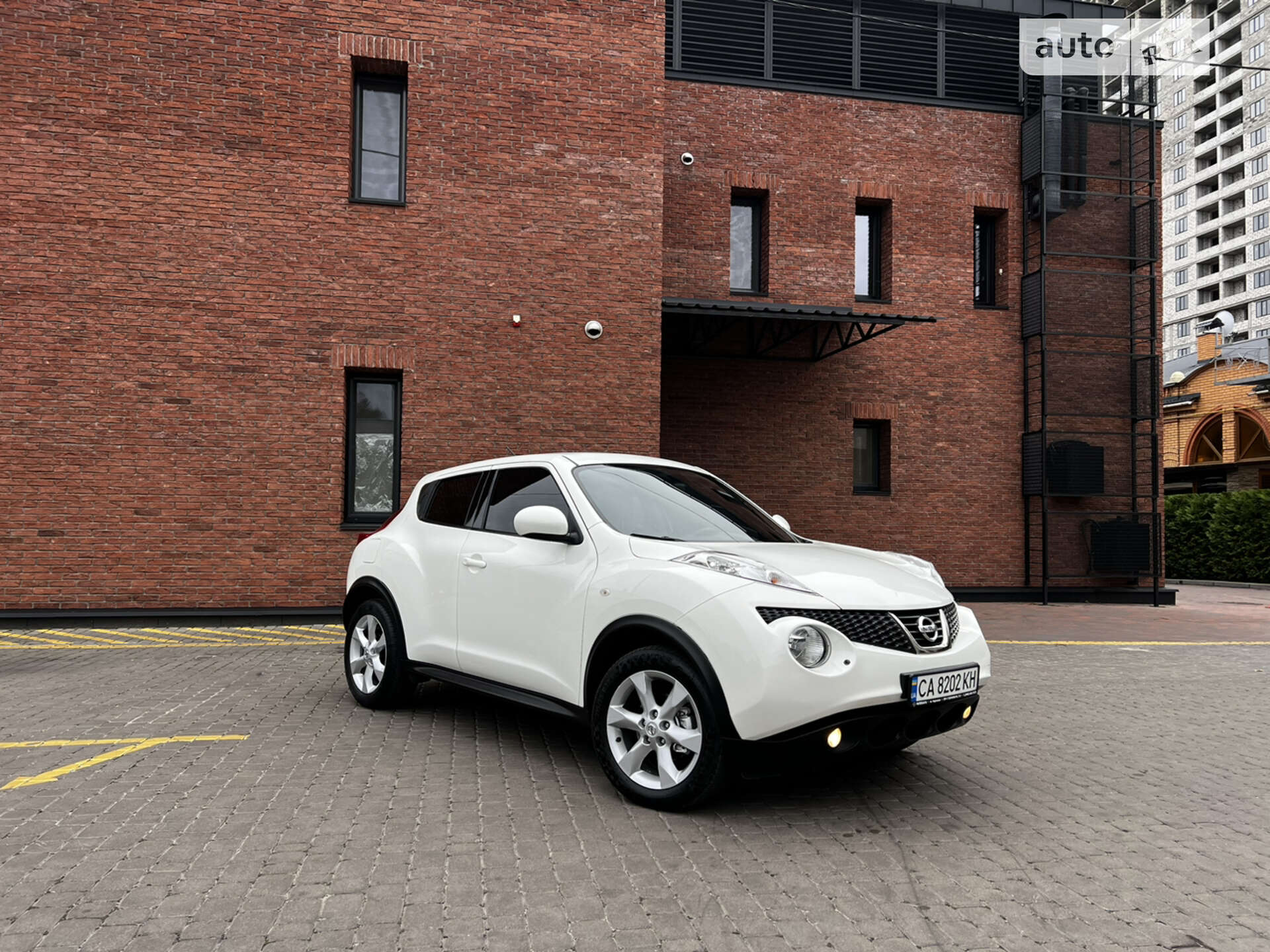 NISSAN JUKE