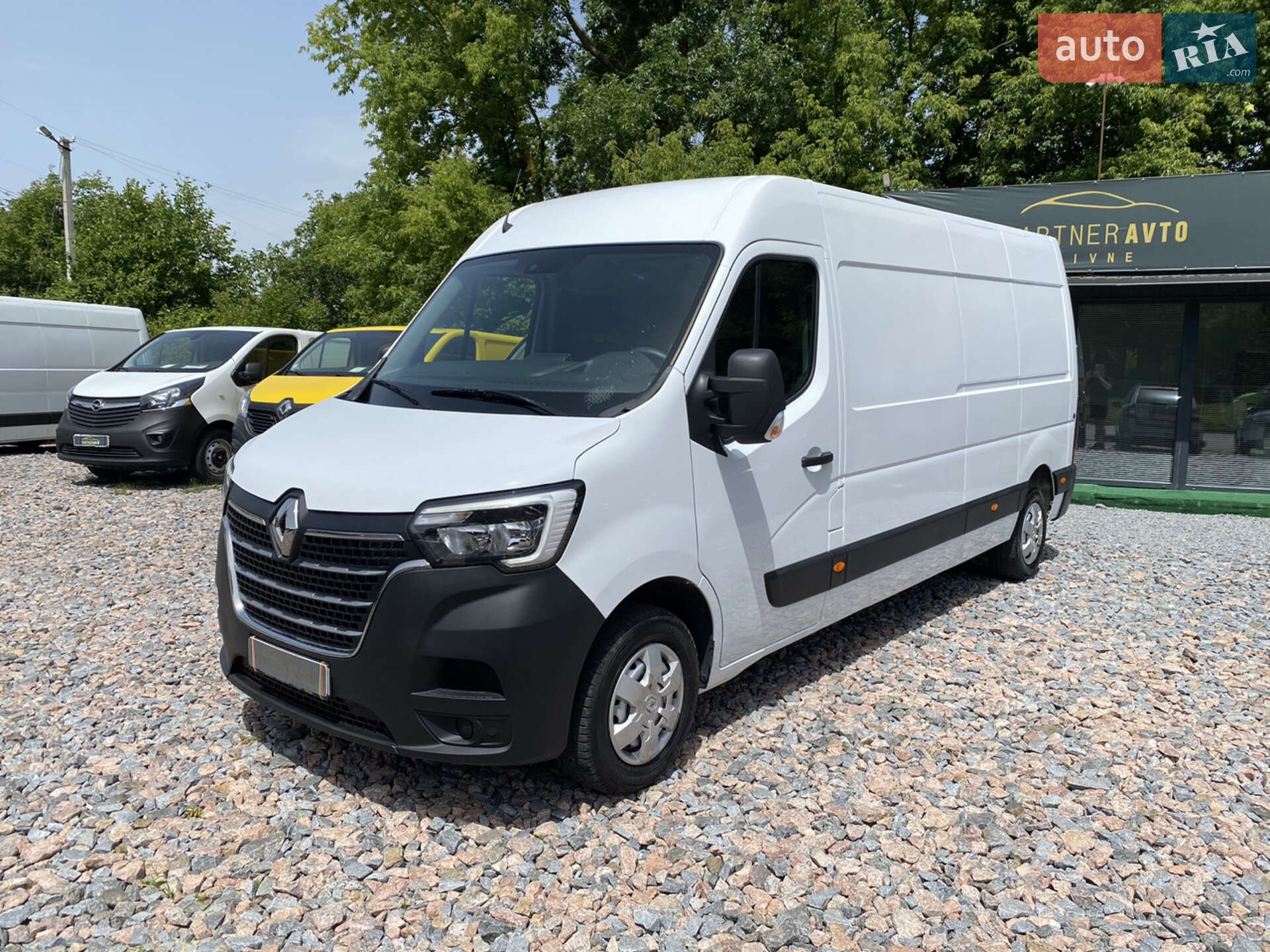 RENAULT MASTER 2020