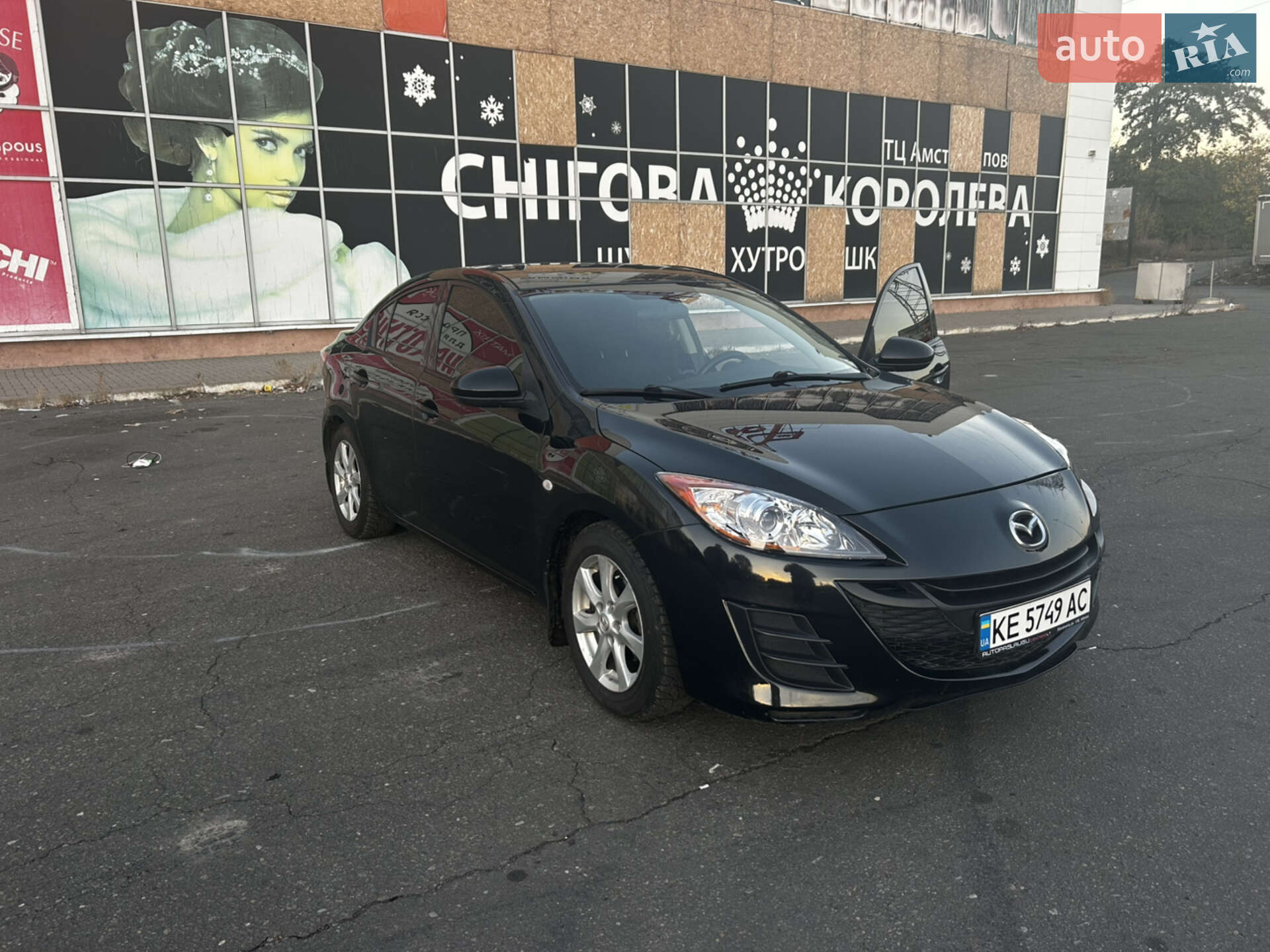 MAZDA 3 2010