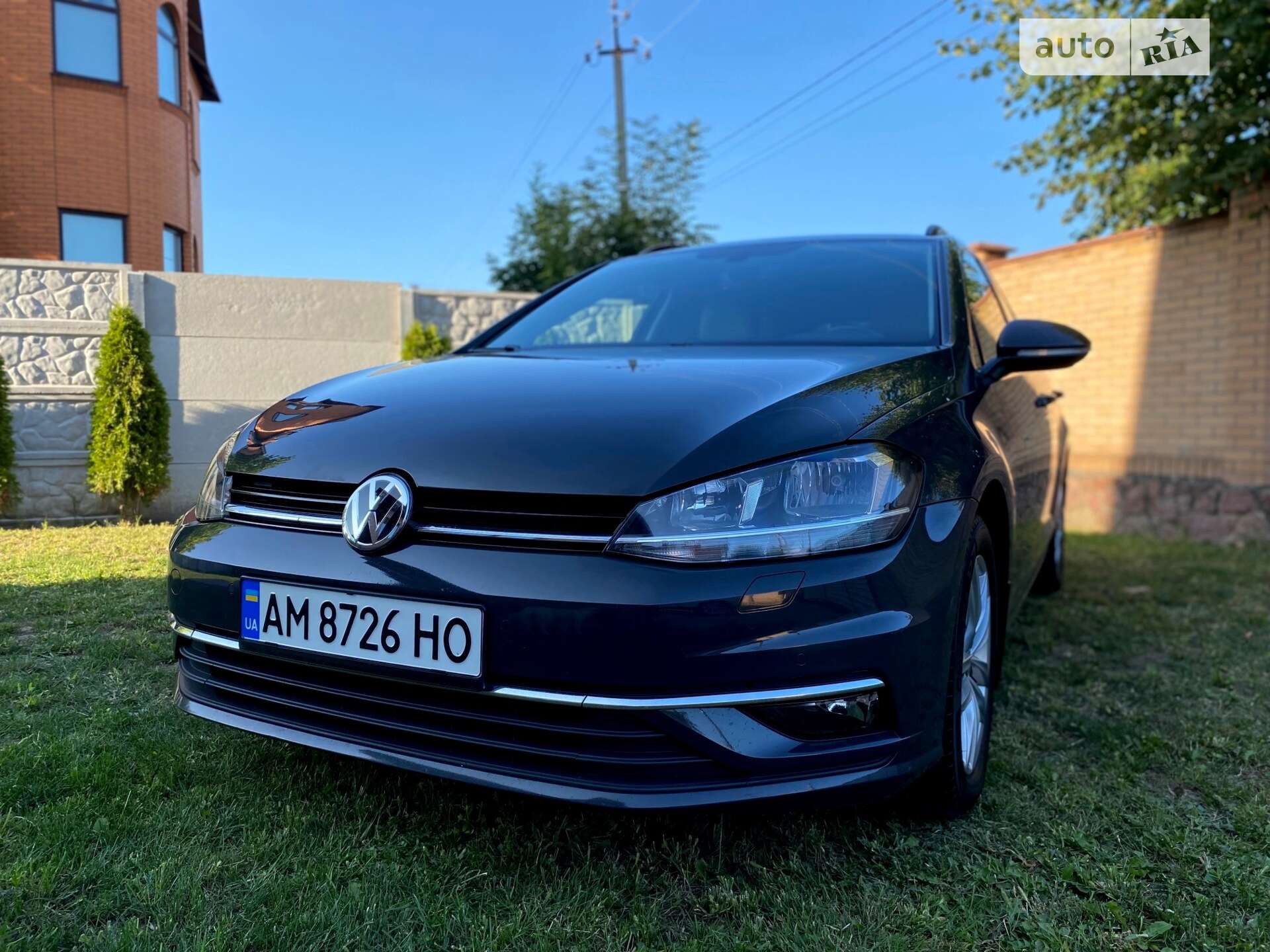 VOLKSWAGEN GOLF 2017