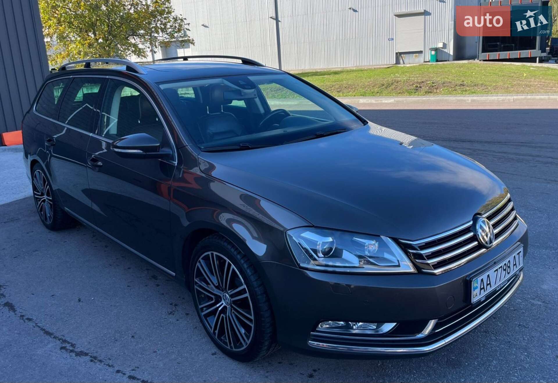 VOLKSWAGEN PASSAT 2014