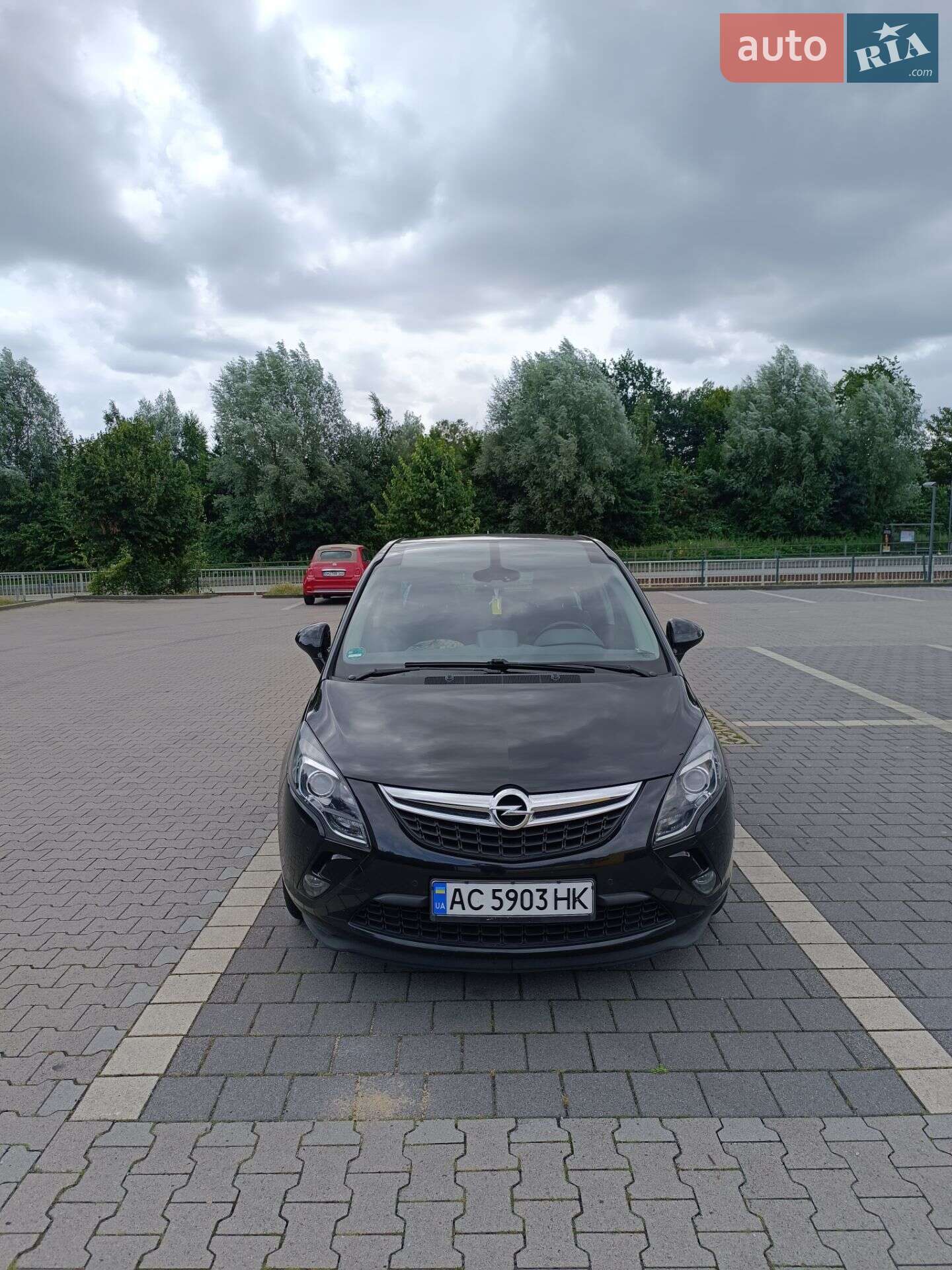 Opel Zafira Tourer 2012