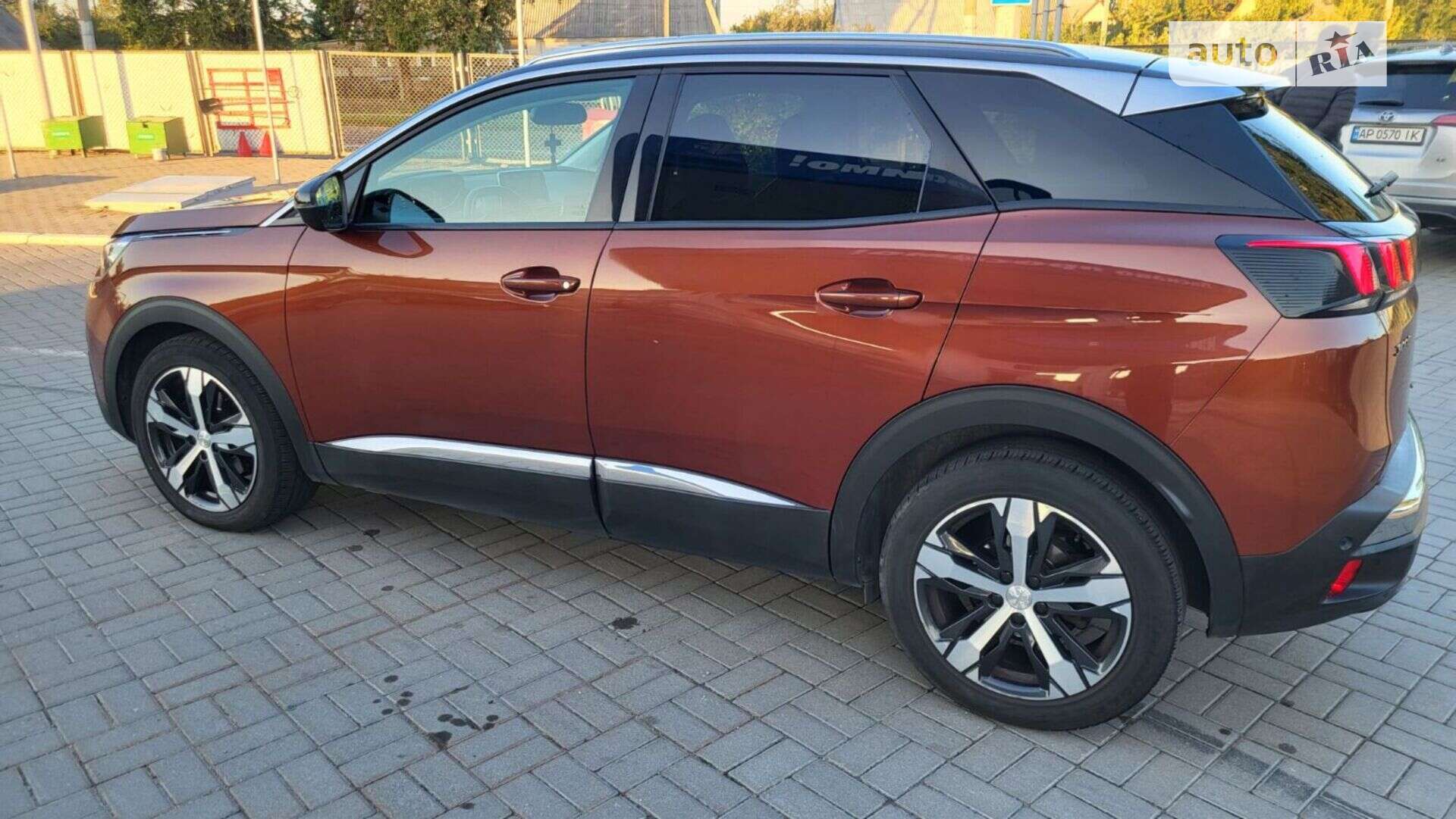 PEUGEOT 3008 2017
