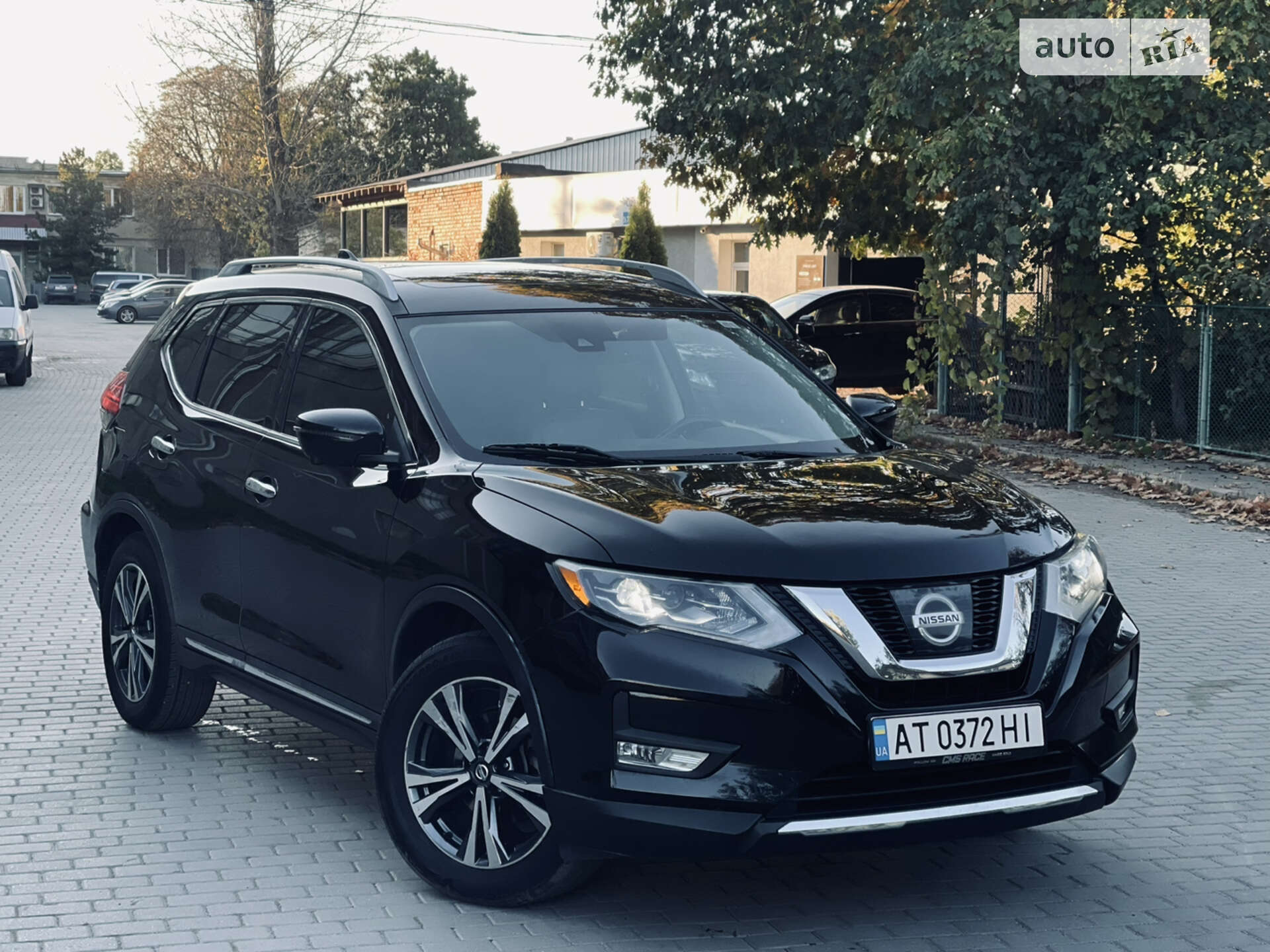 Головне фото звіту автомобіля NISSAN ROGUE 2016