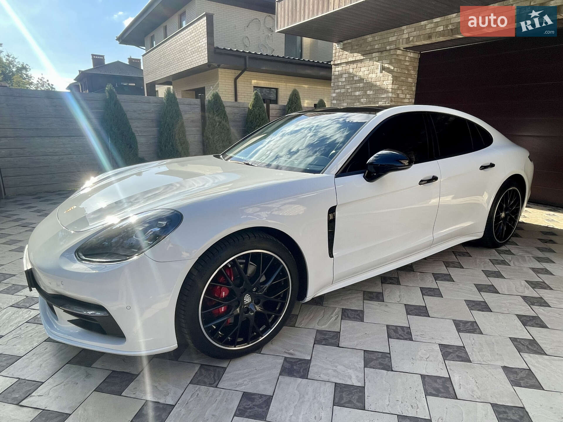 PORSCHE PANAMERA 2017