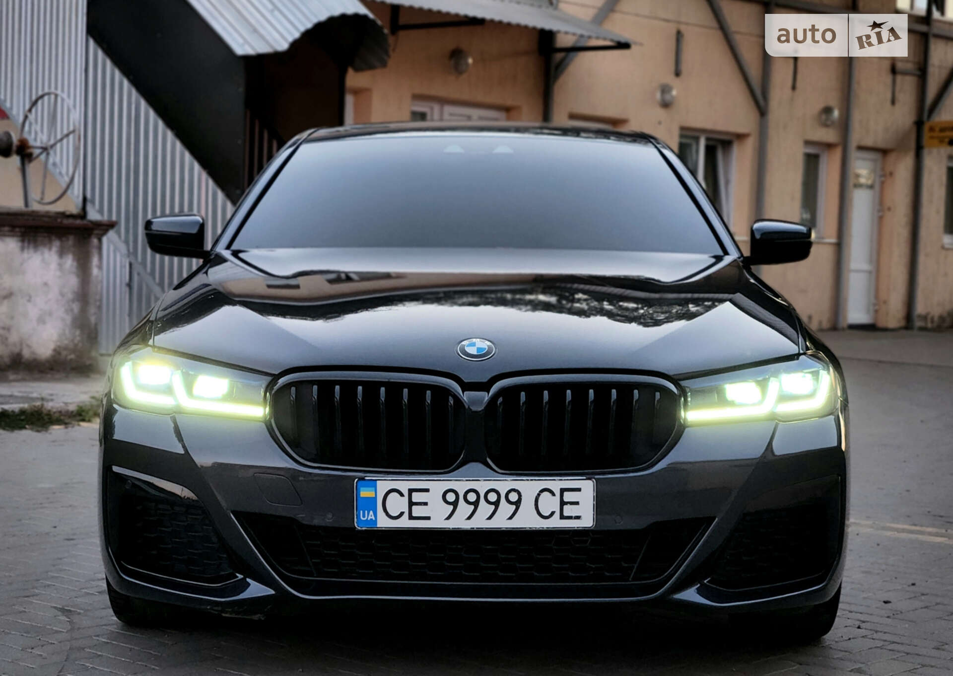 BMW 530XI 2019
