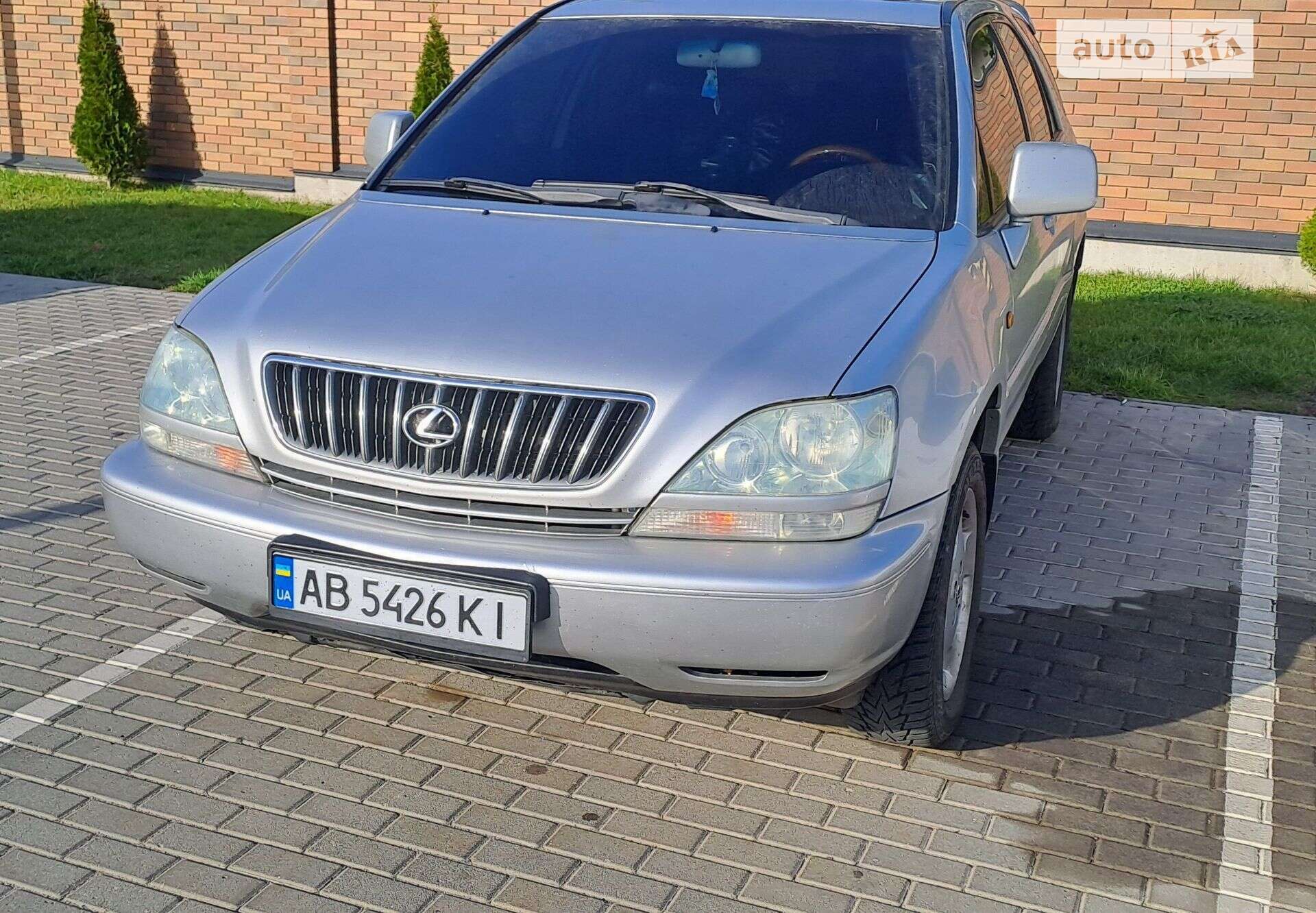 LEXUS RX 300 2002