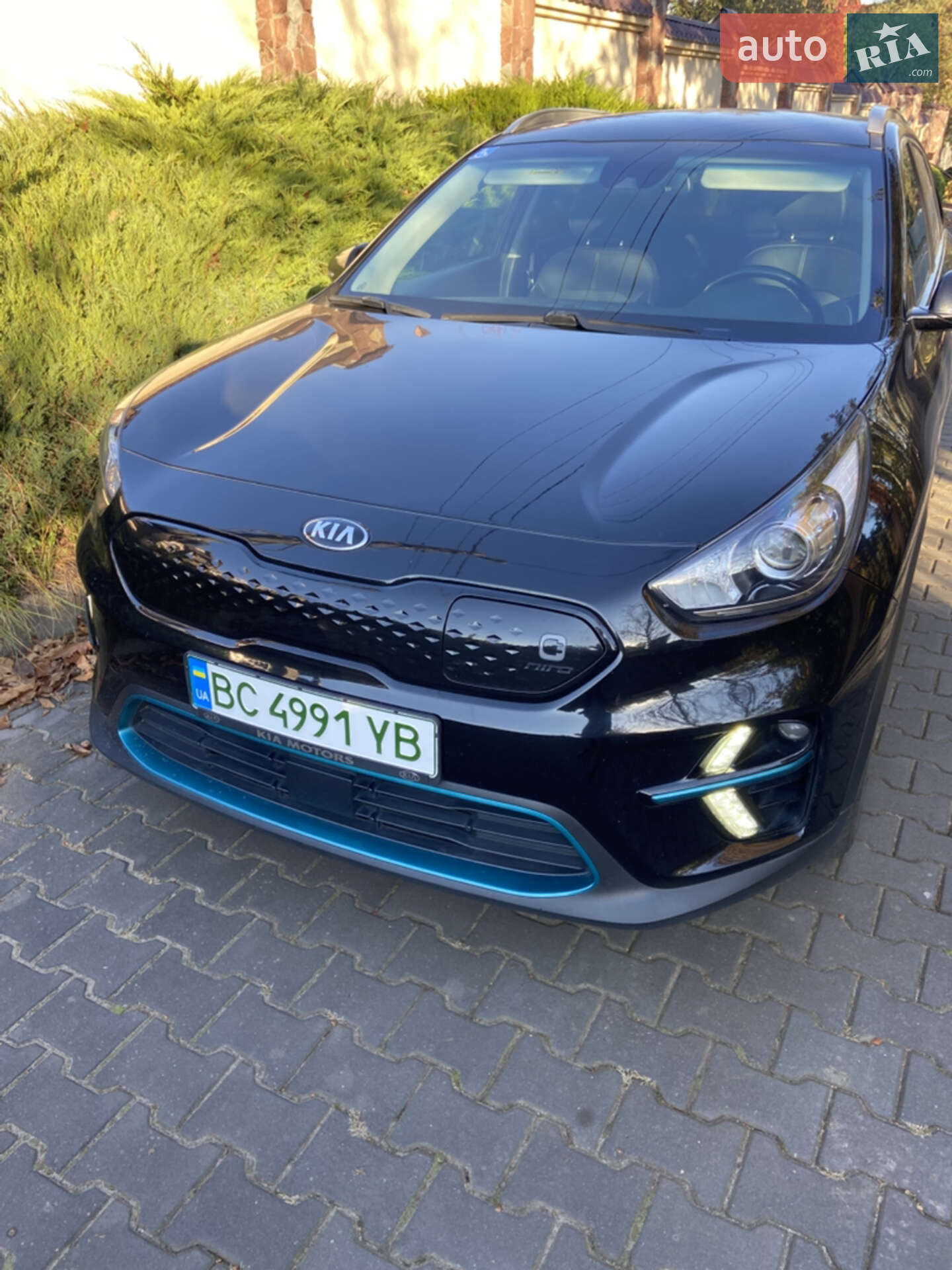 Головне фото звіту автомобіля KIA NIRO 2019