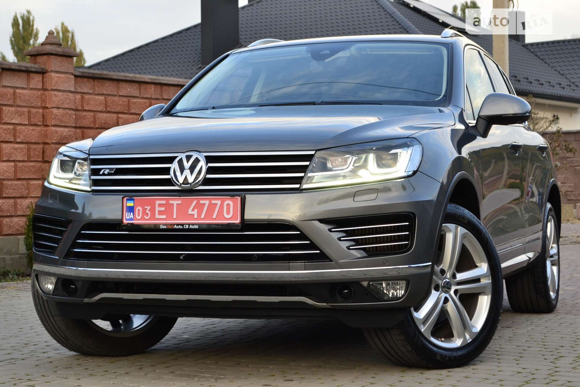VOLKSWAGEN TOUAREG 2017