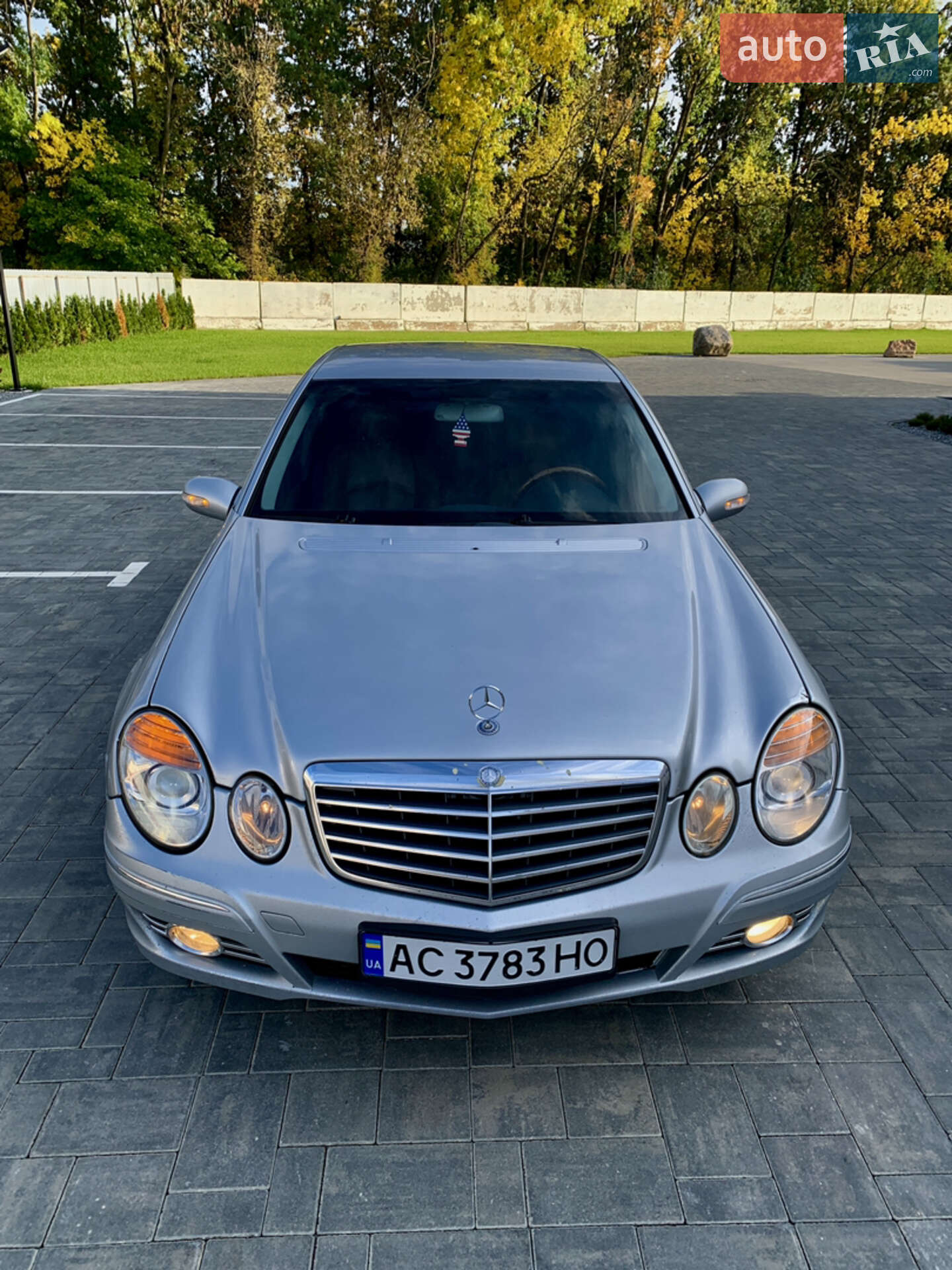MERCEDES-BENZ E 220 CDI 2004