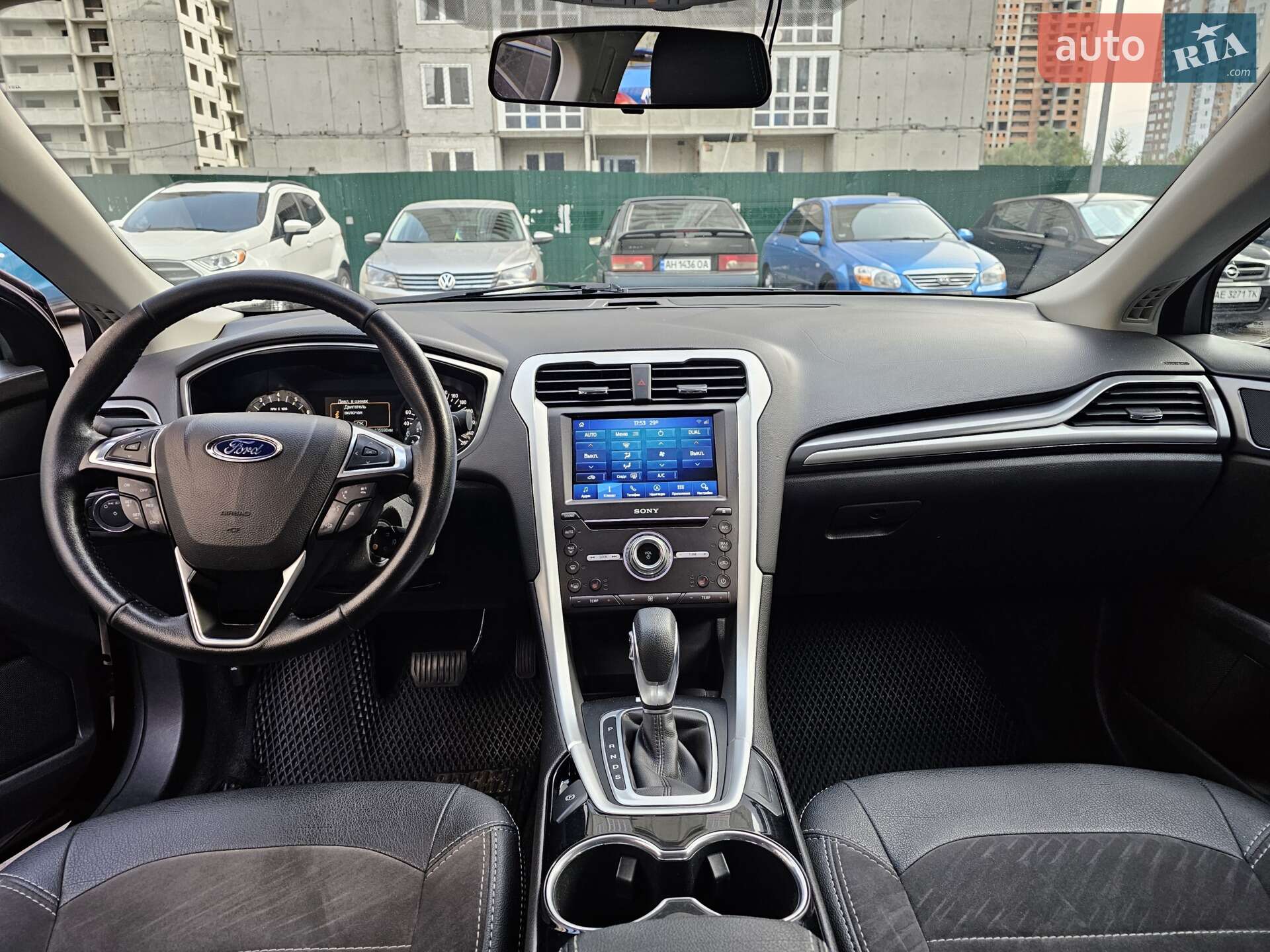 Головне фото звіту автомобіля FORD FUSION 2015