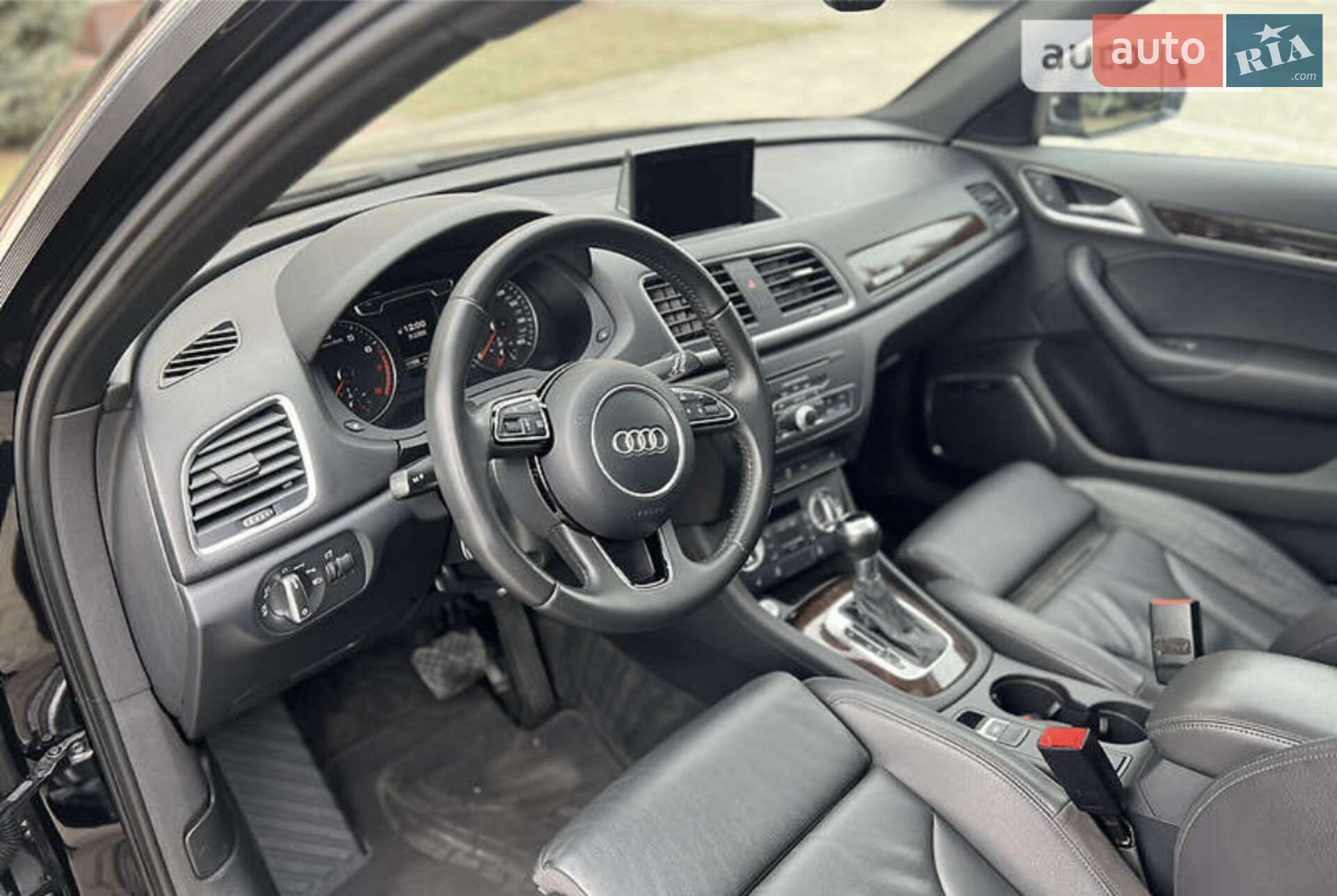 AUDI Q3 2014