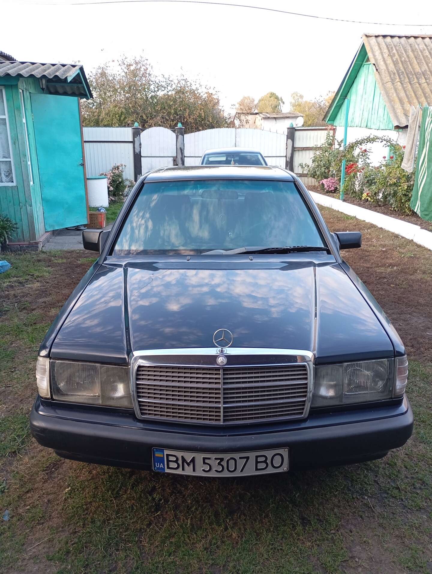 MERCEDES-BENZ 190 1990