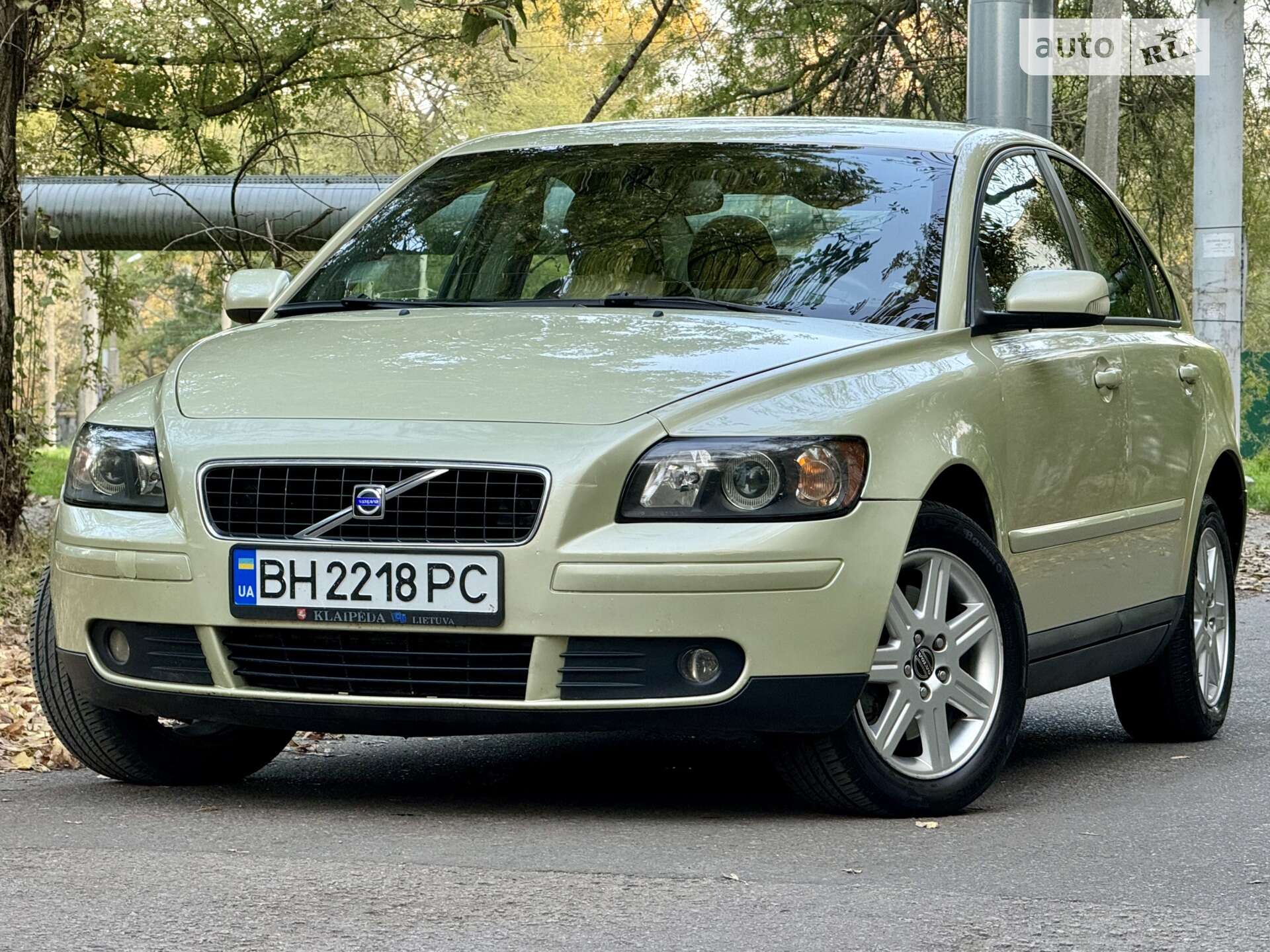 VOLVO S40 2004