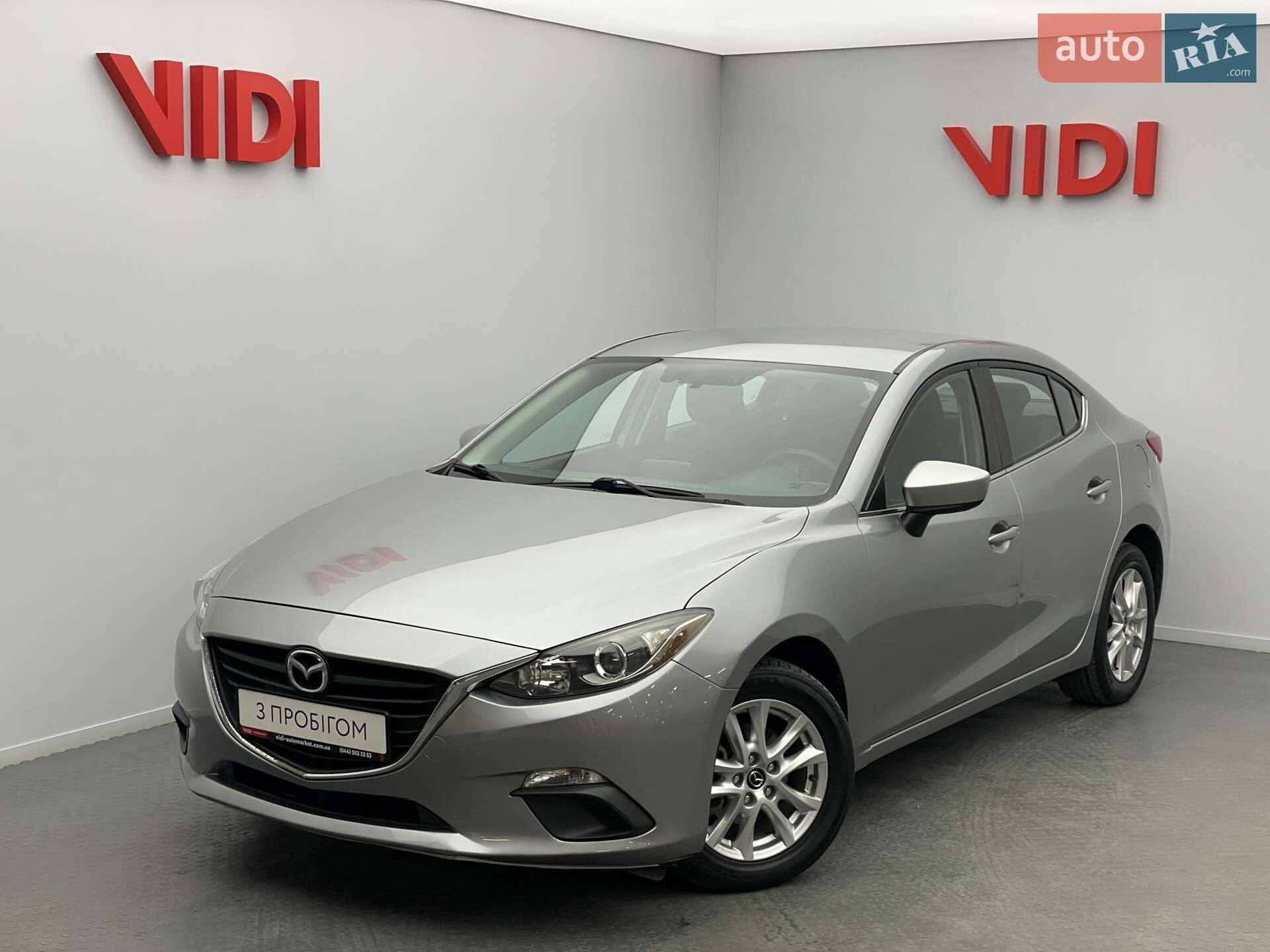 MAZDA 3 2015