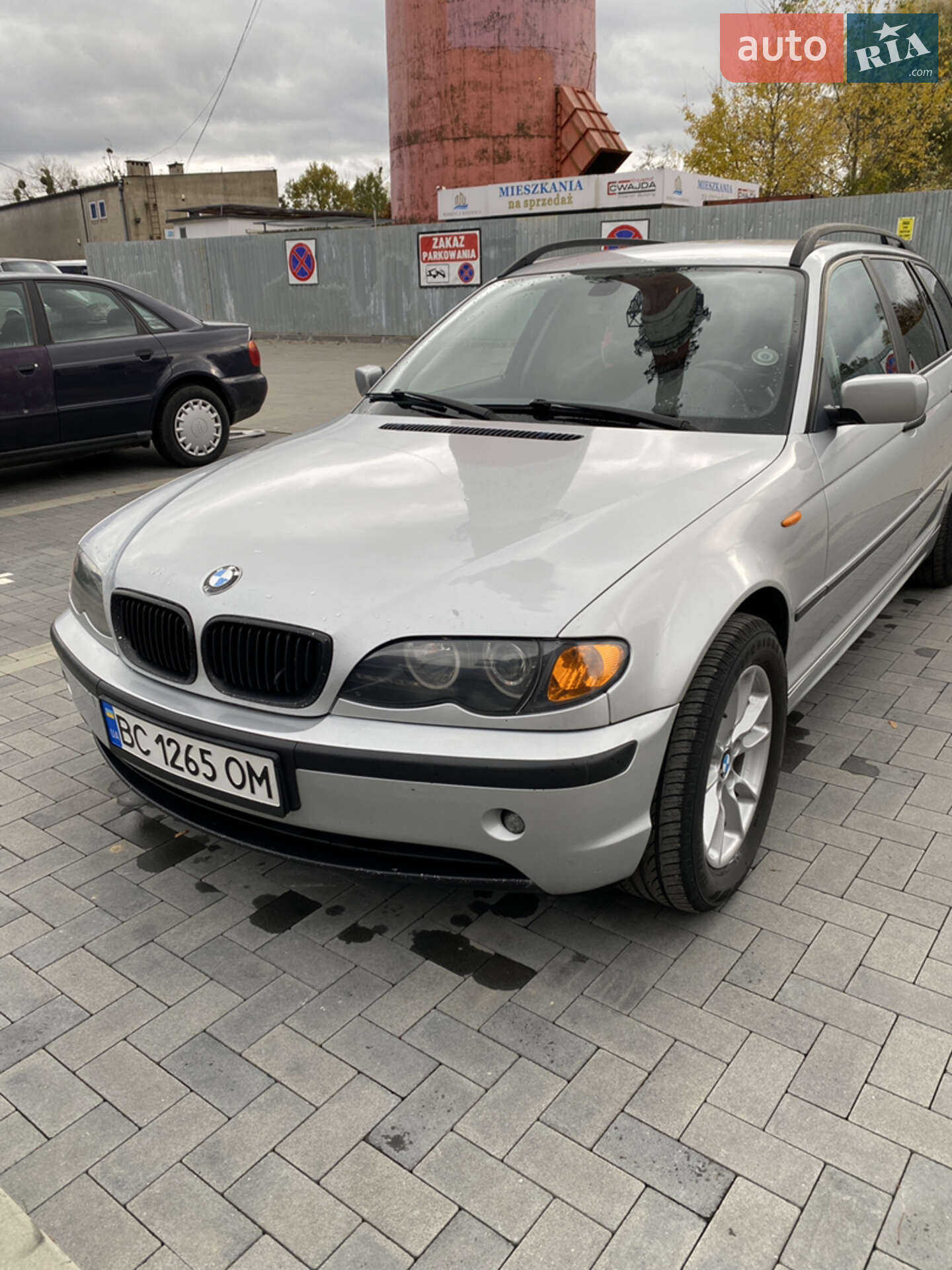 BMW 320 2003