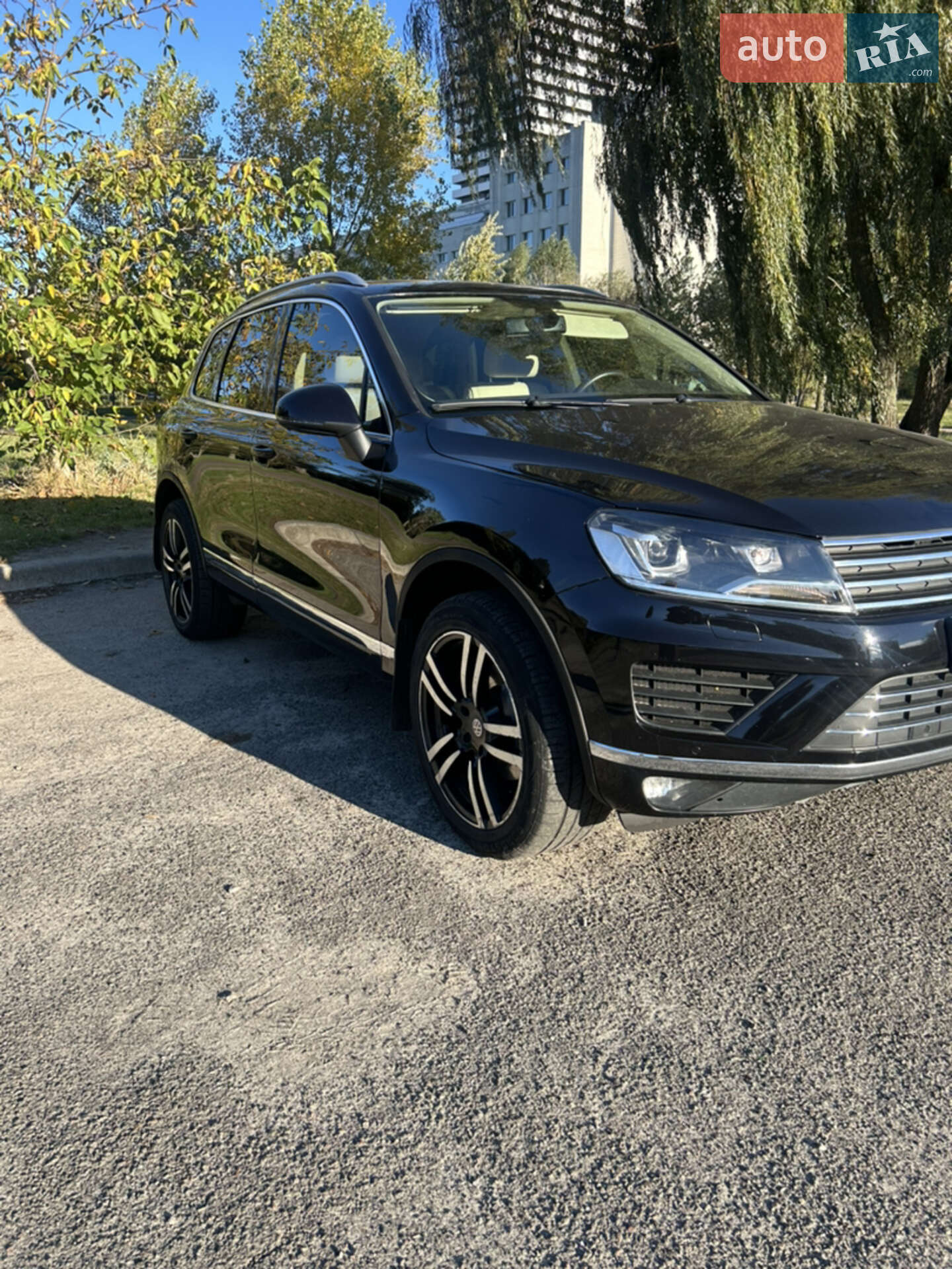 VOLKSWAGEN TOUAREG 2015
