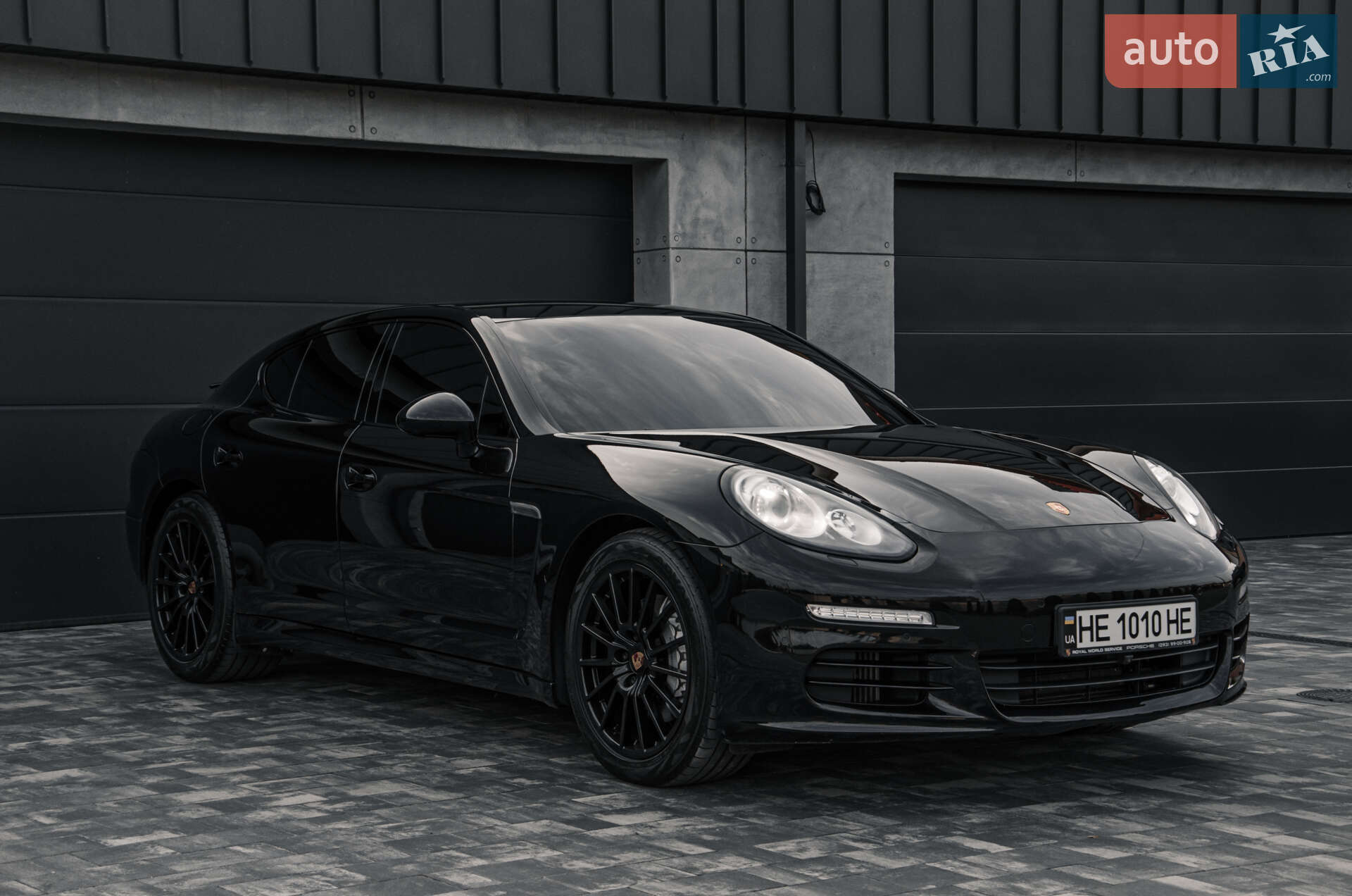 PORSCHE PANAMERA 2013
