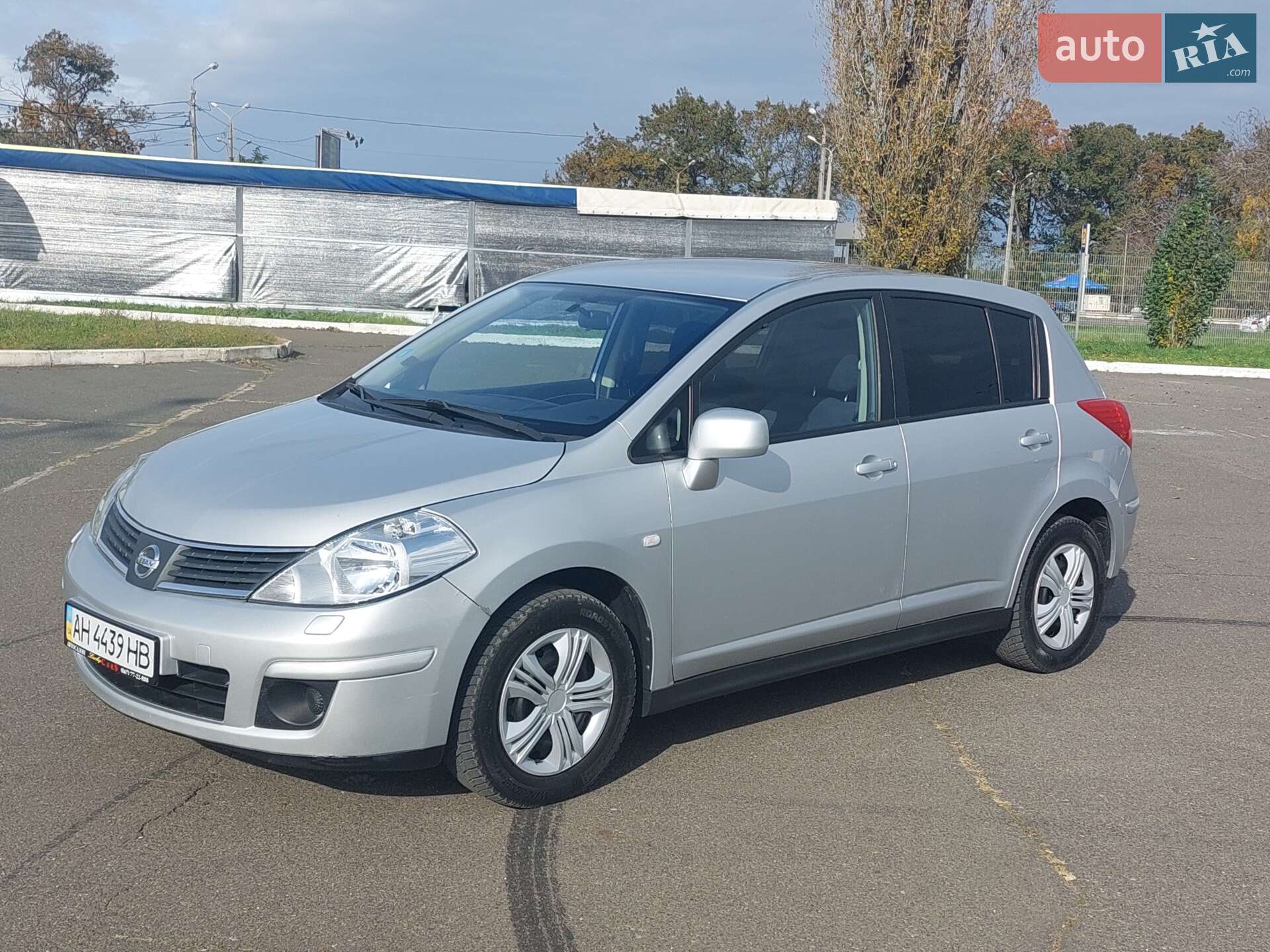 NISSAN TIIDA 2010
